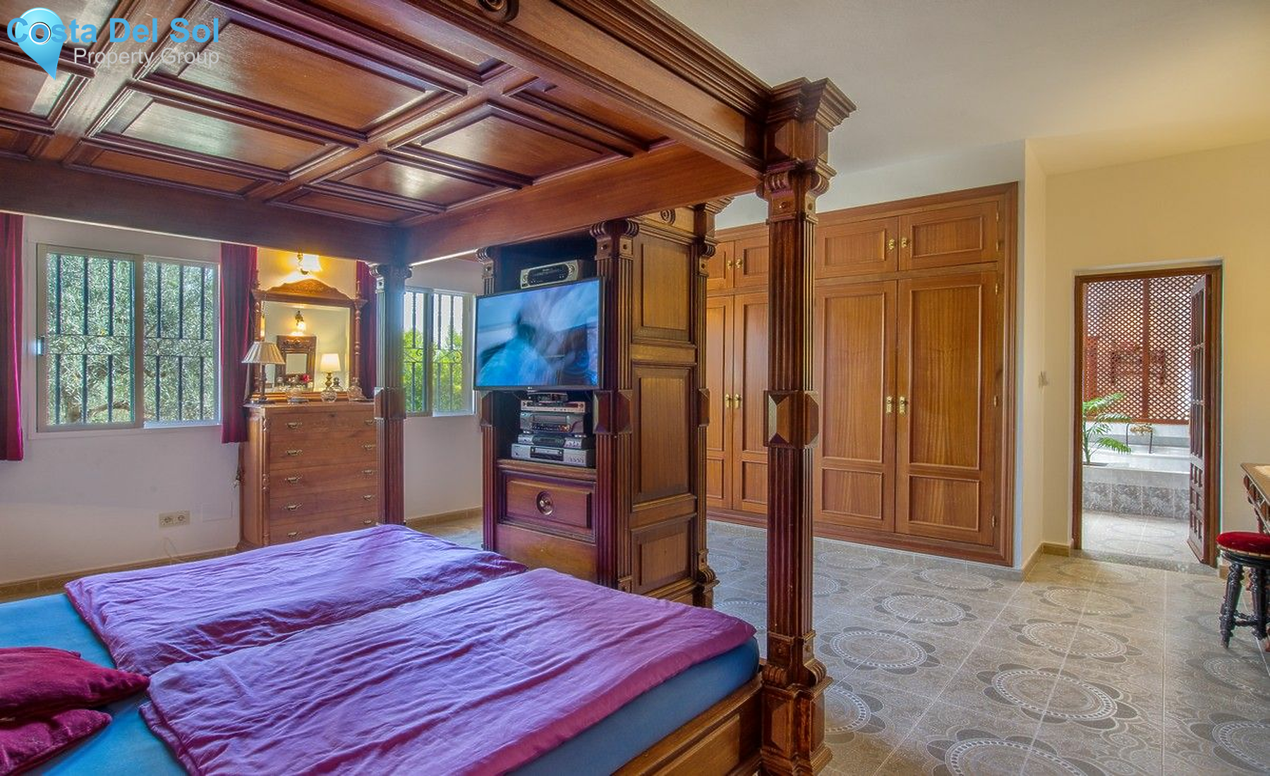Finca - Cortijo in Alhaurín el Grande-1183328