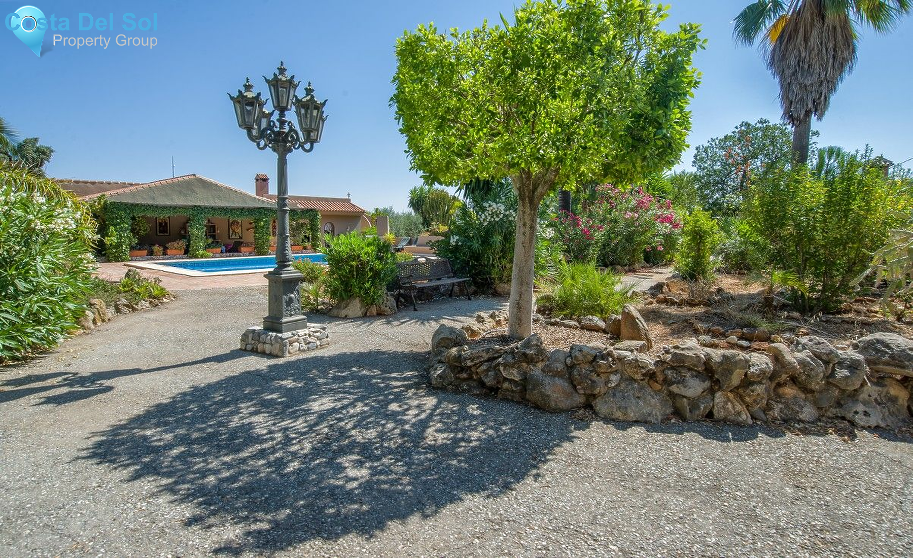 Finca - Cortijo in Alhaurín el Grande-1183318