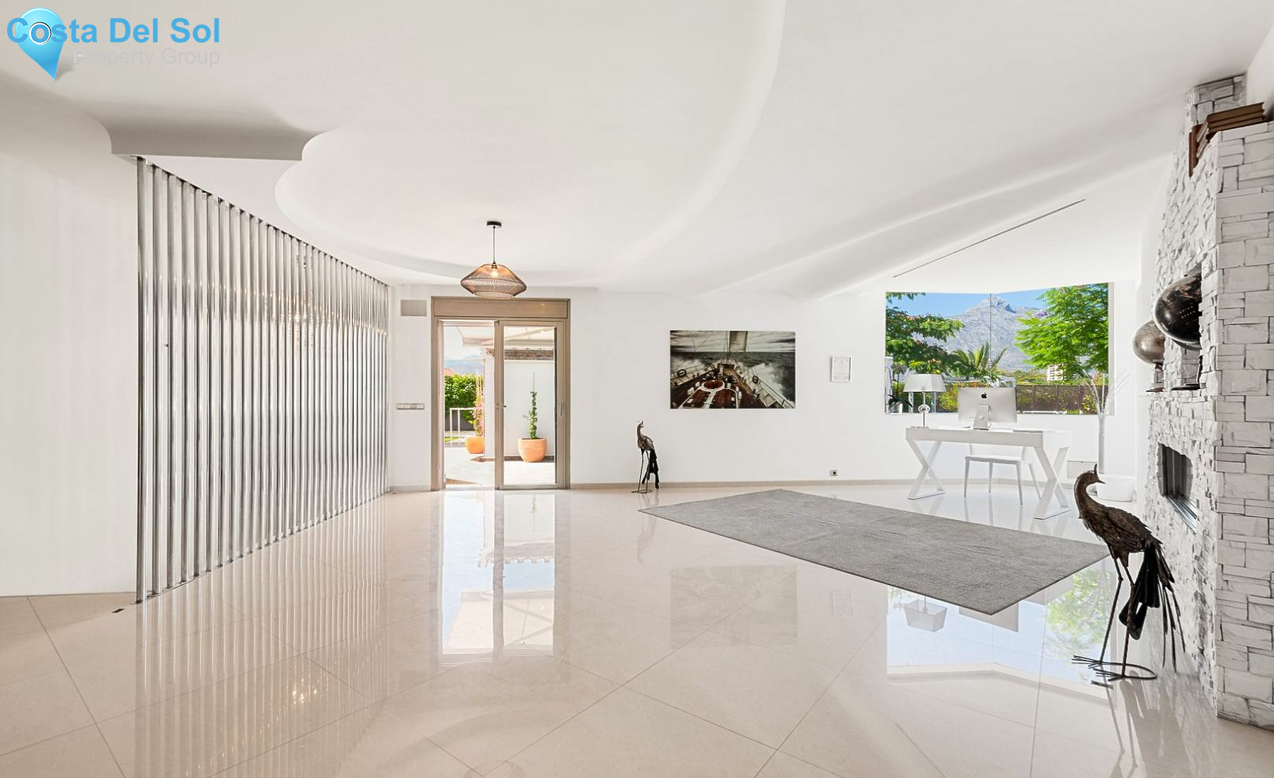 Ground Floor Apartment in Nueva Andalucía