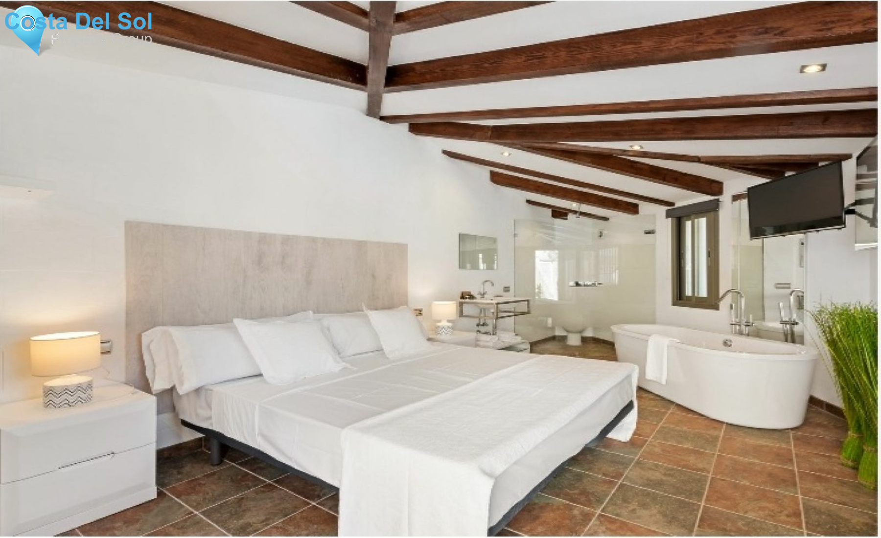 Ground Floor Apartment in Nueva Andalucía-1207143