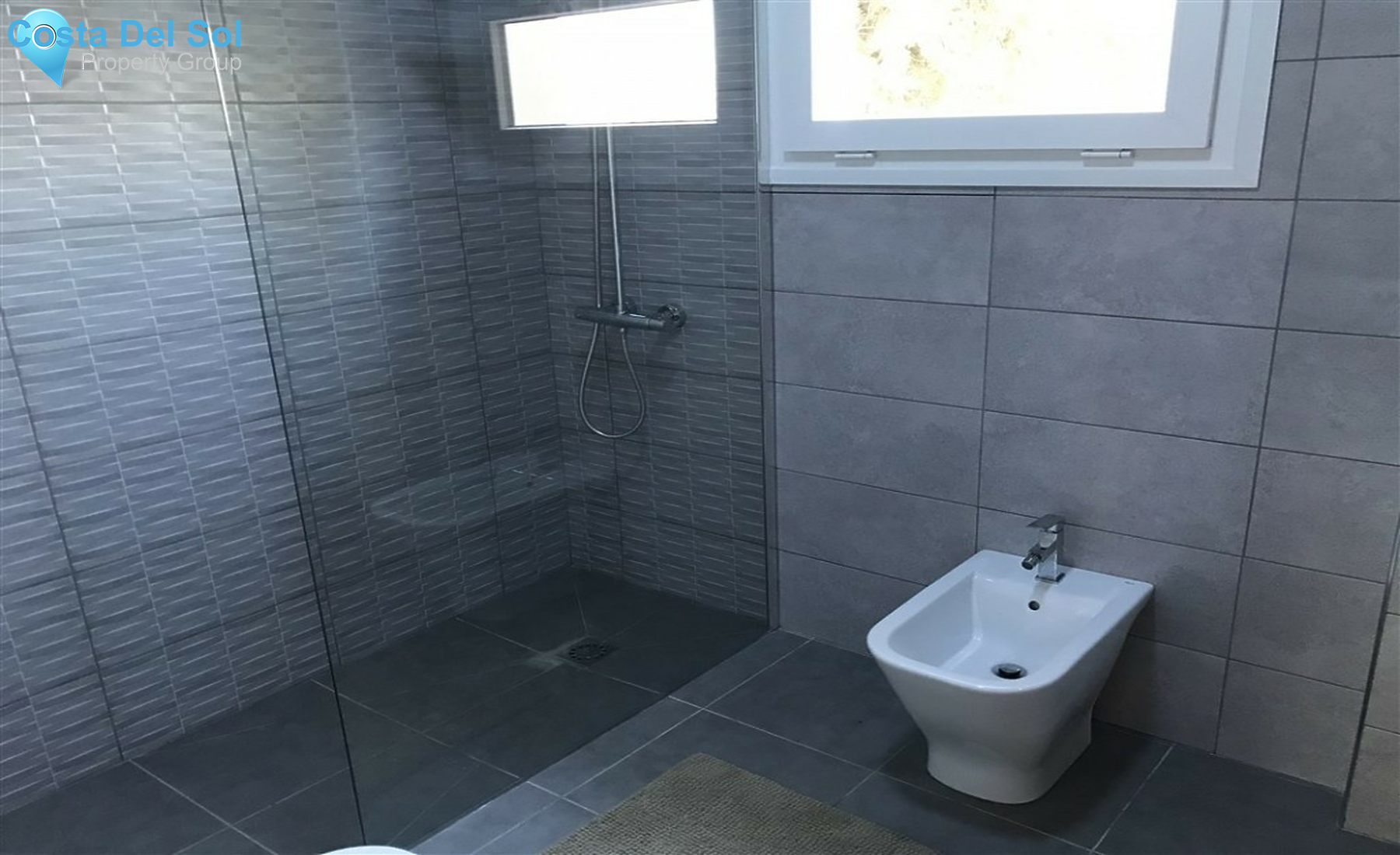 House in Alhaurín de la Torre-1322195