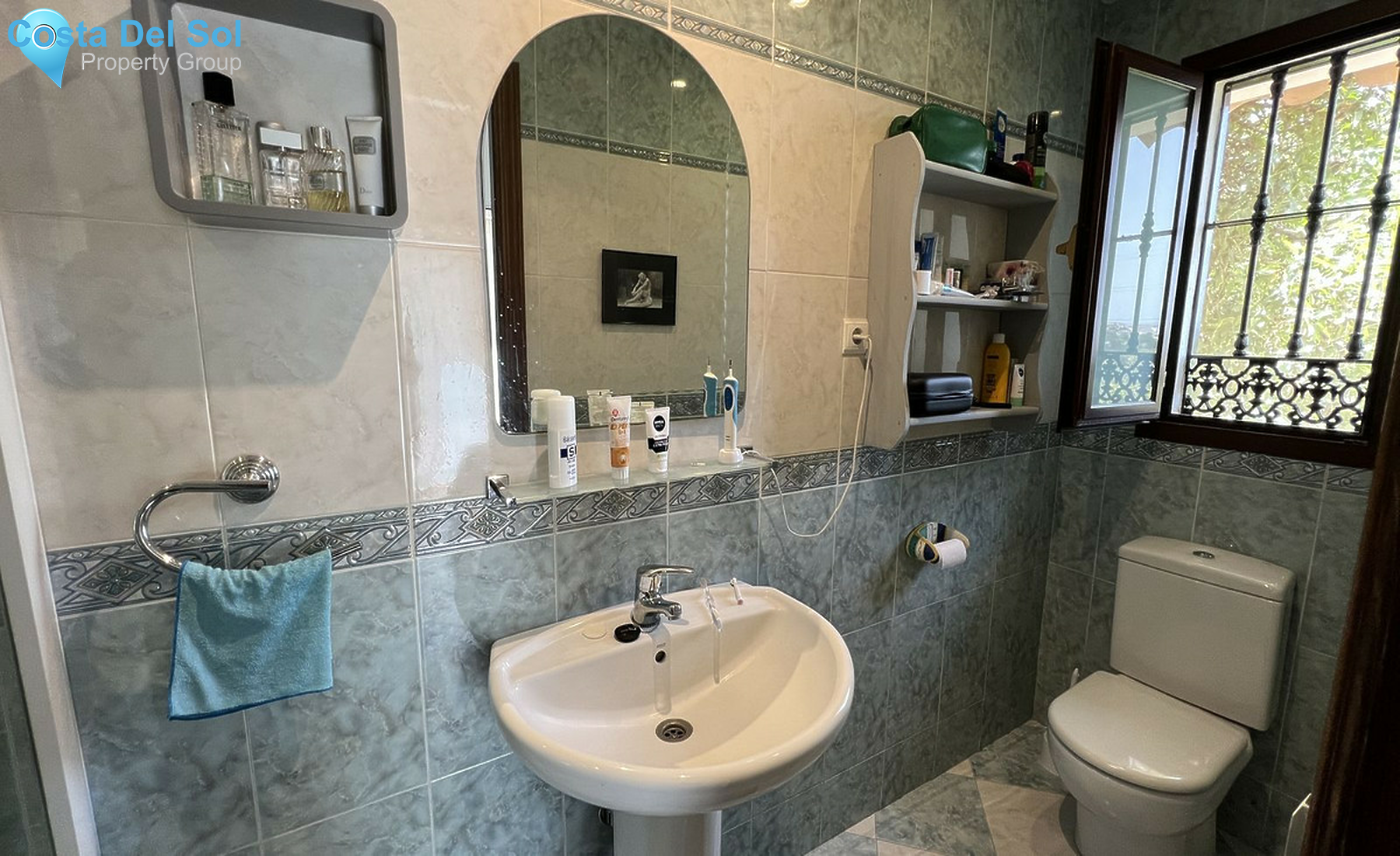 House in Alhaurín el Grande-1240437