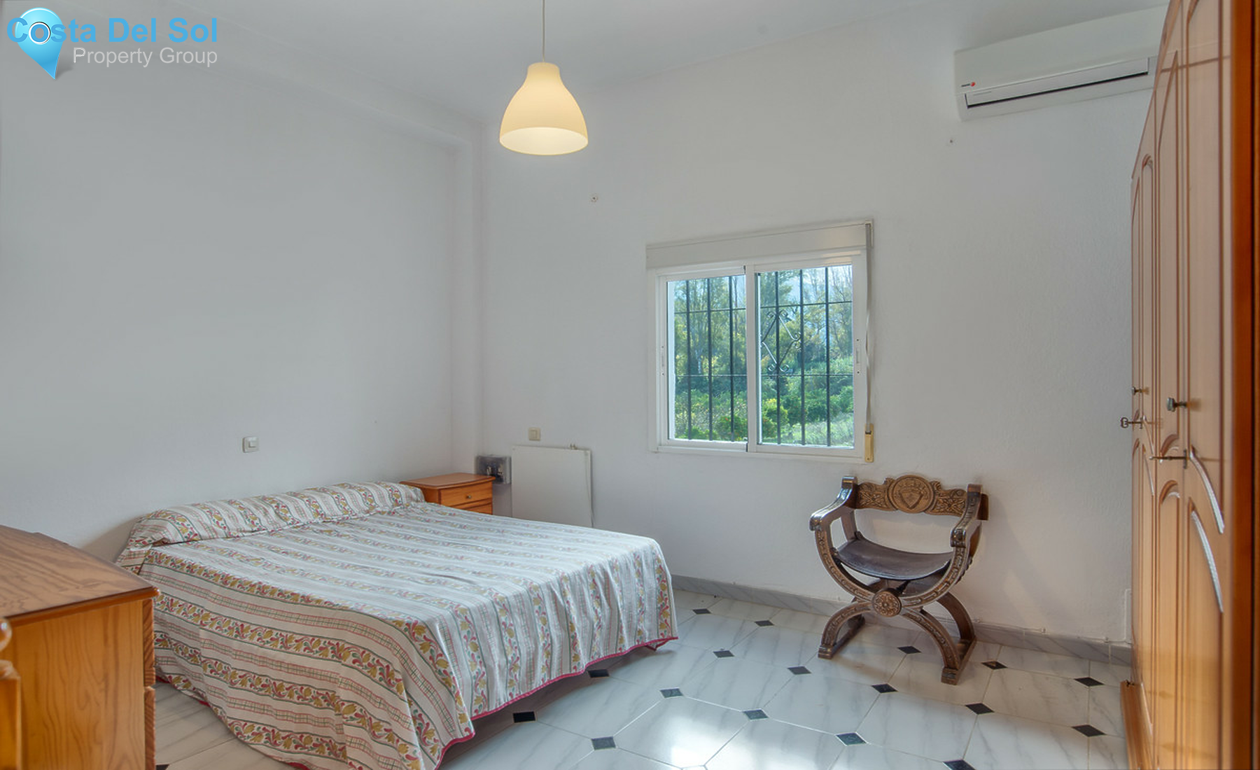 House in Alhaurín el Grande-1405556