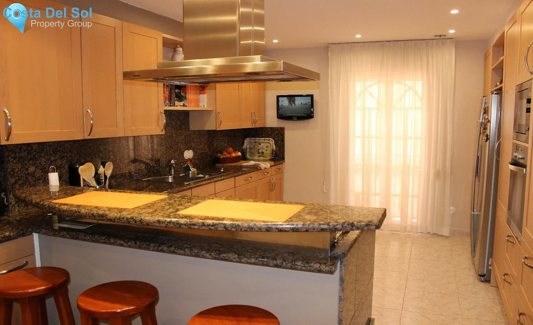 Townhouse in San Pedro de Alcántara-1336630