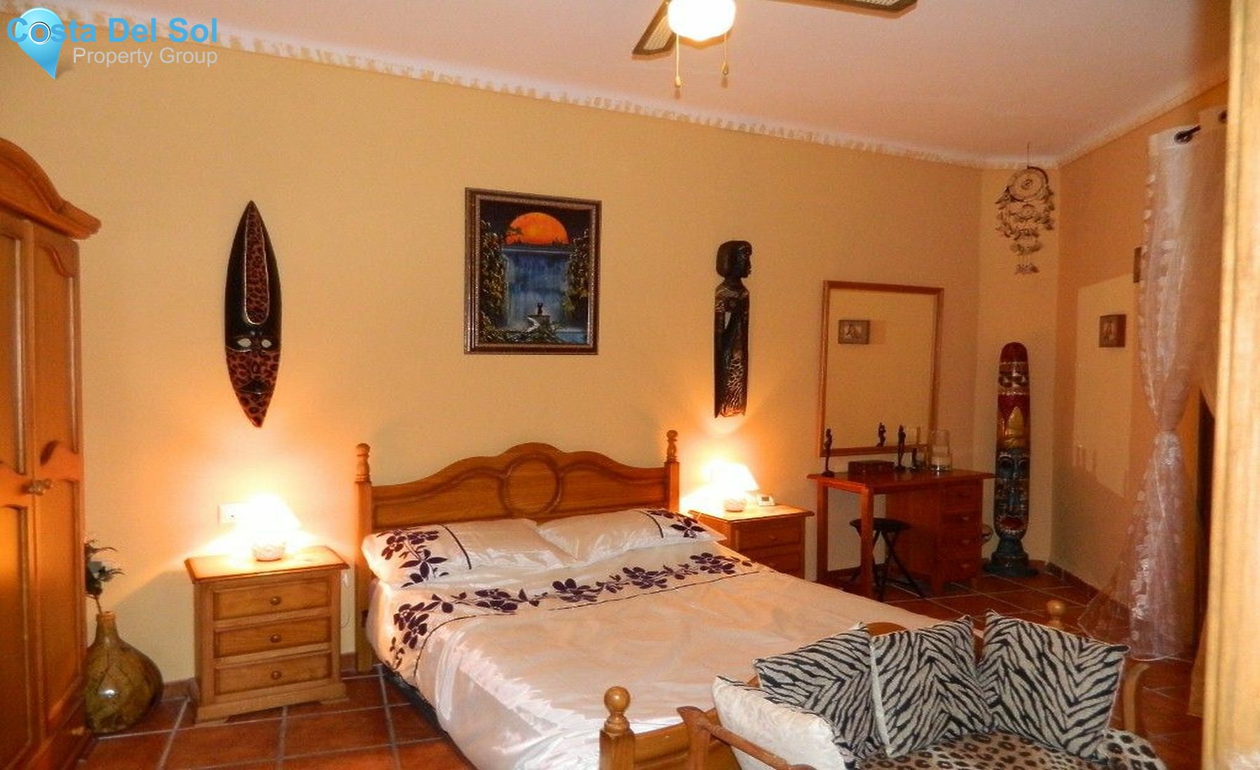 Bed and Breakfast in Cuevas De San Marcos-1432248