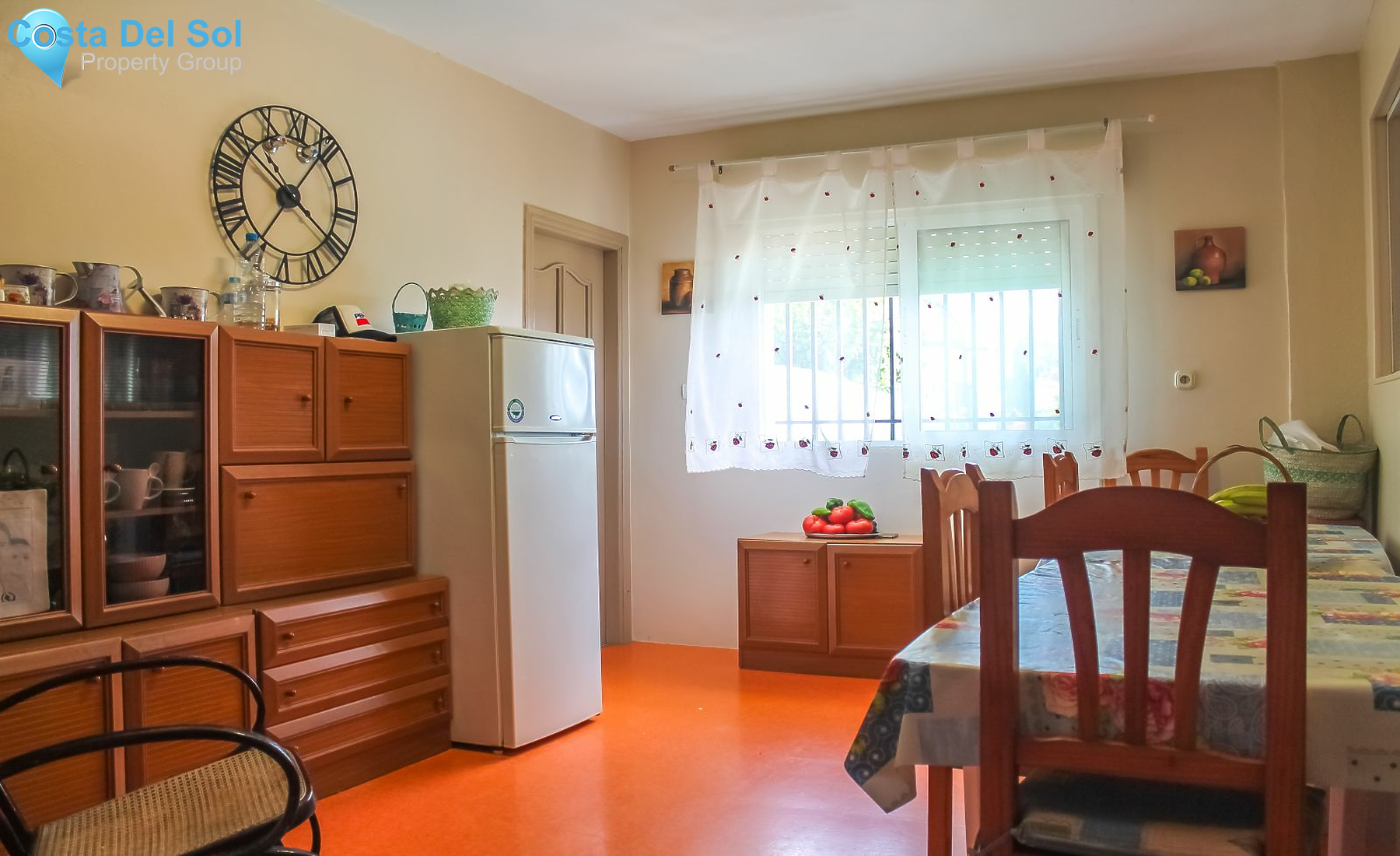 Detached Villa in Alhaurín de la Torre-1132961