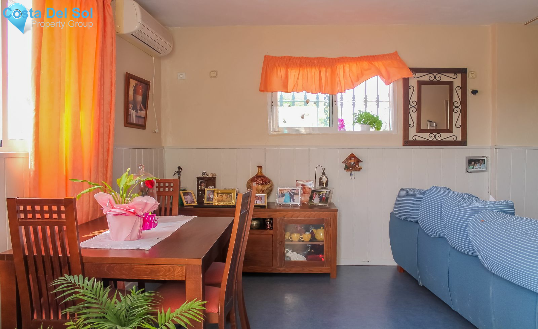 Detached Villa in Alhaurín de la Torre-1132962