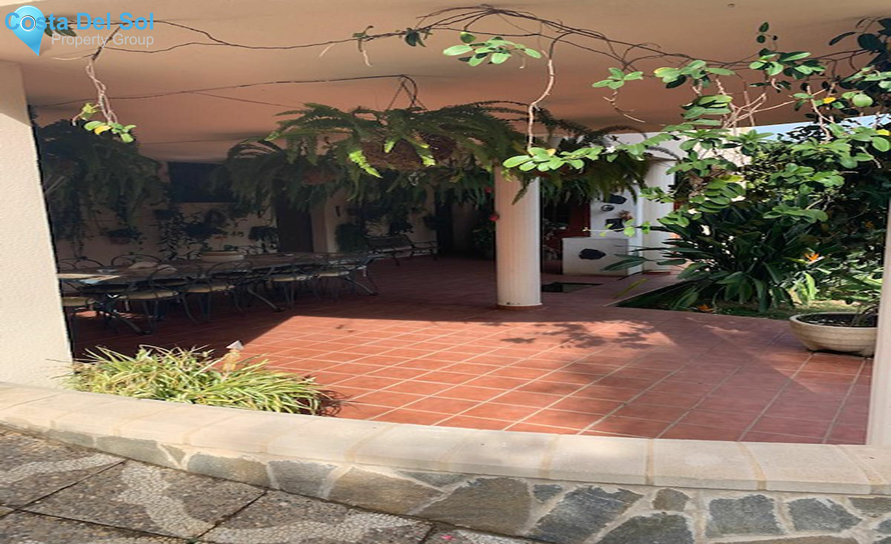 Detached Villa in Alhaurín de la Torre-1176354