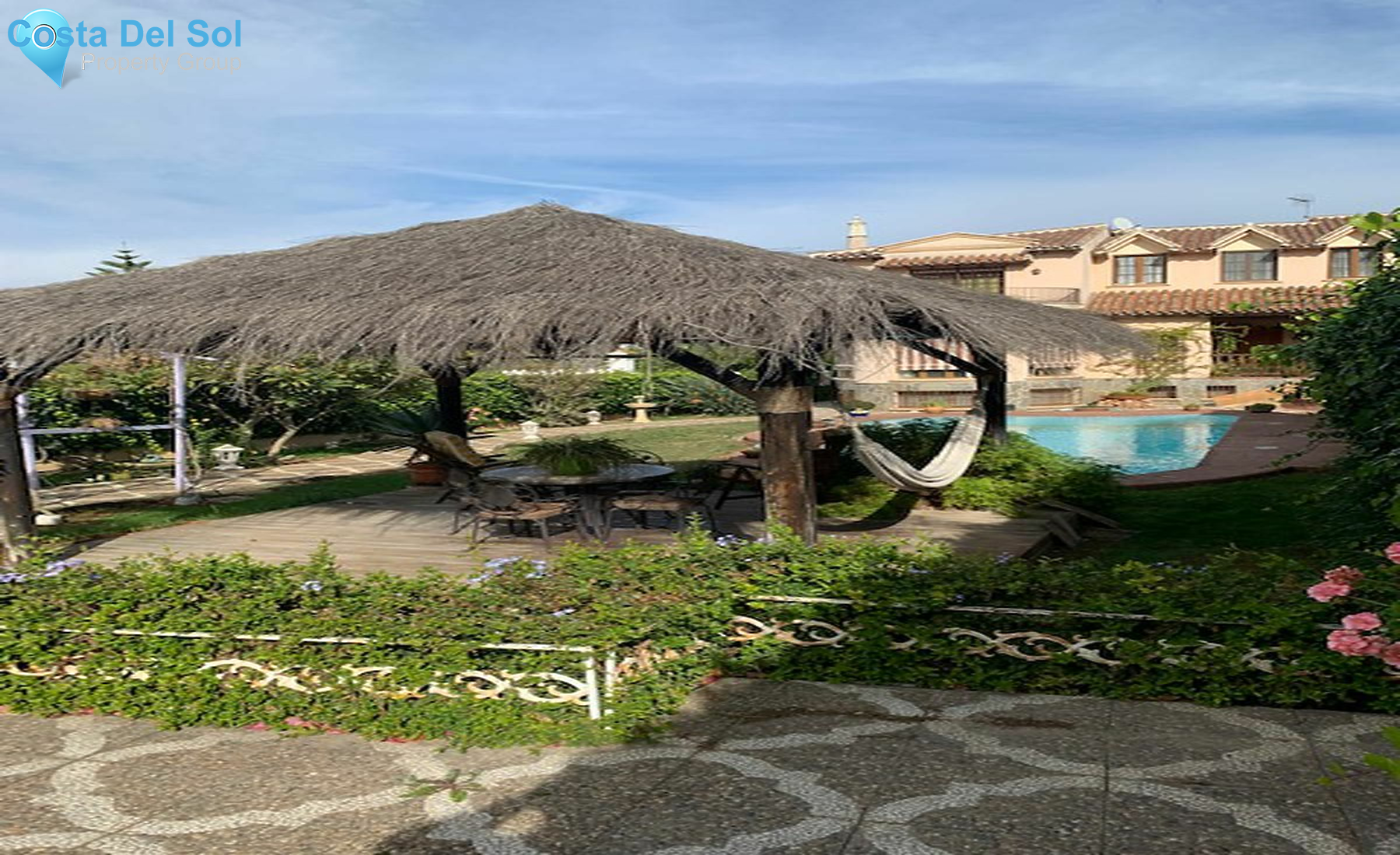 Detached Villa in Alhaurín de la Torre-1176346