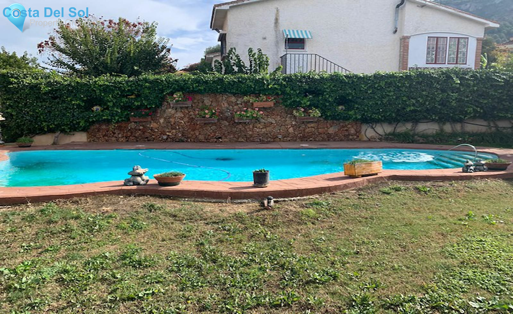Detached Villa in Alhaurín de la Torre-1176348