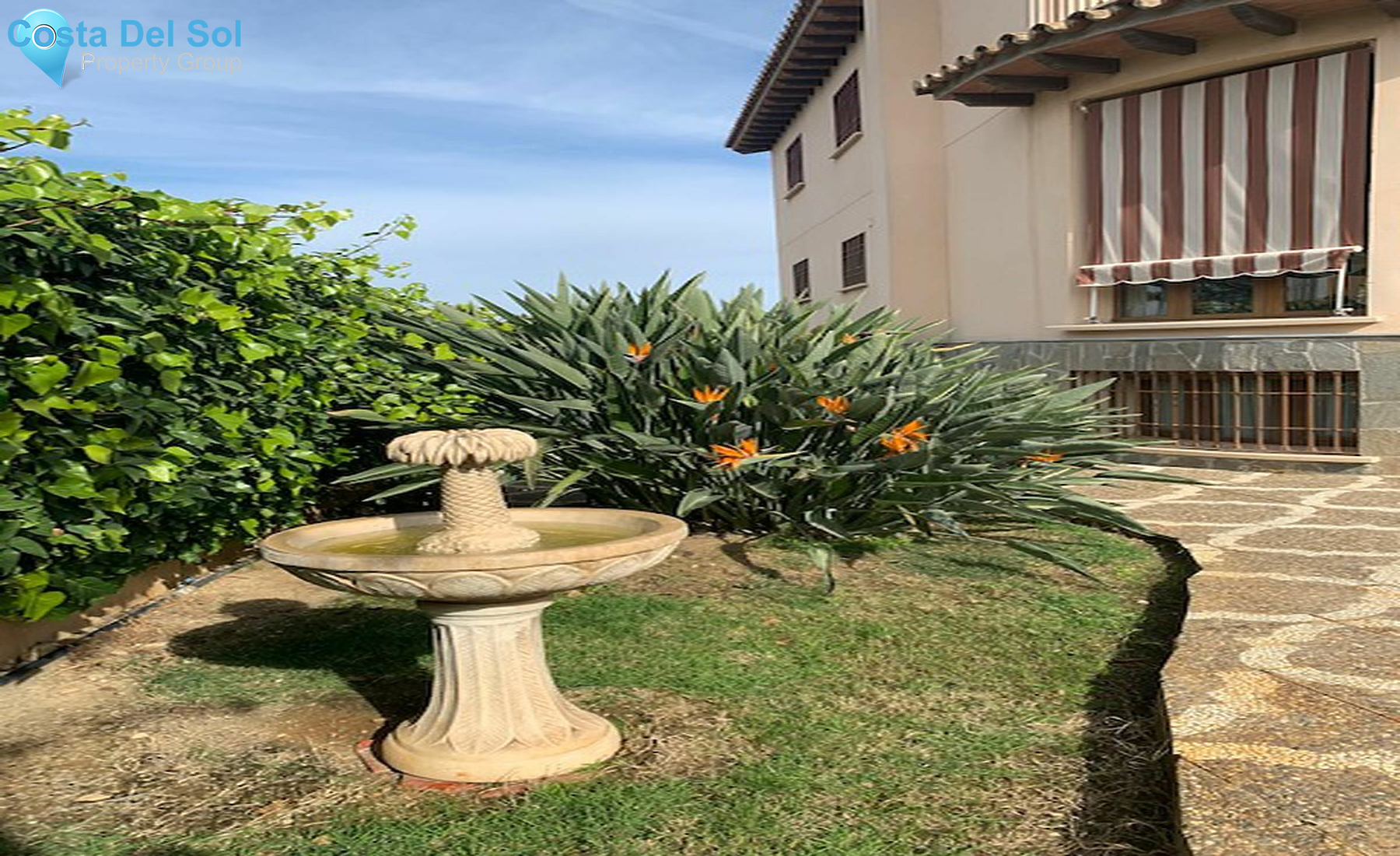 Detached Villa in Alhaurín de la Torre-1176351