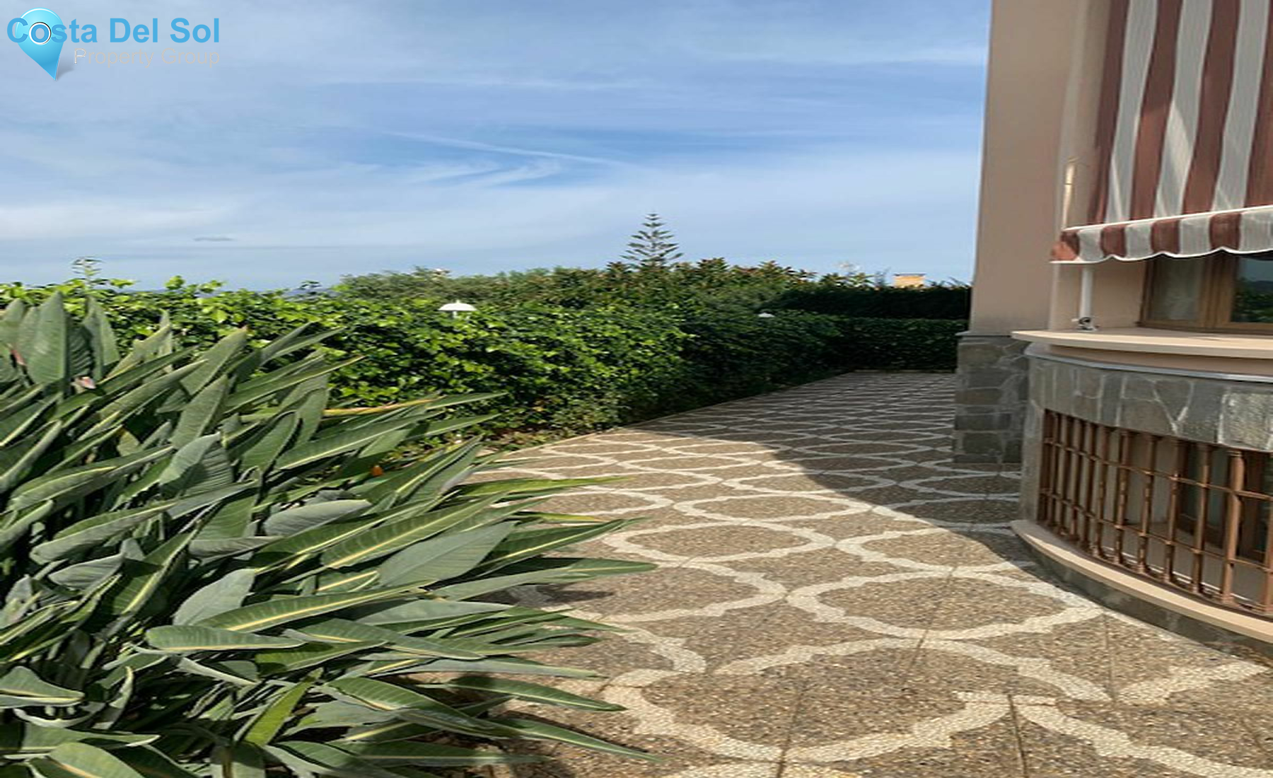 Detached Villa in Alhaurín de la Torre-1176353