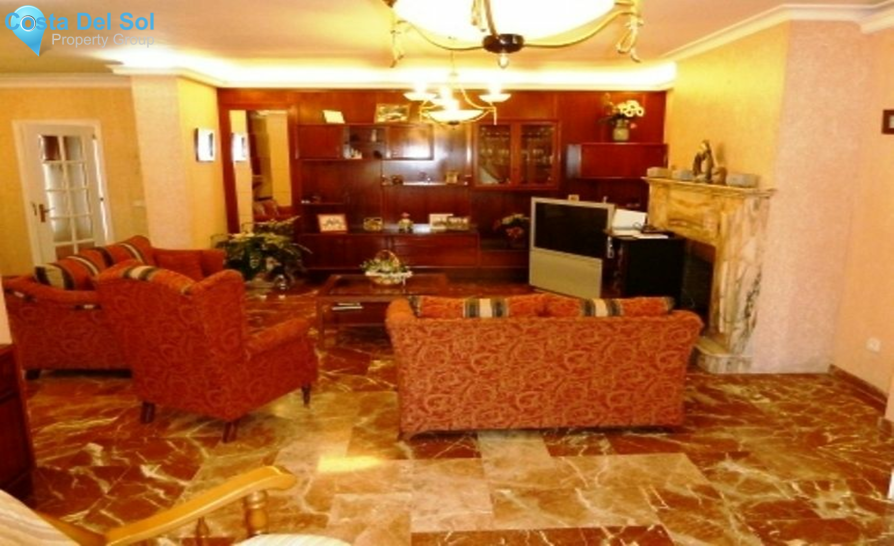 Detached Villa in Alhaurín de la Torre-1221366