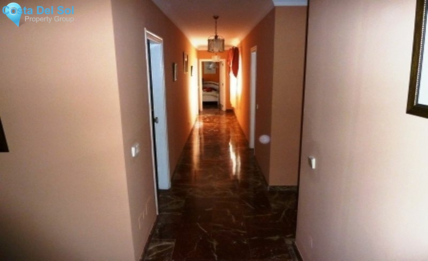 Detached Villa in Alhaurín de la Torre-1221376