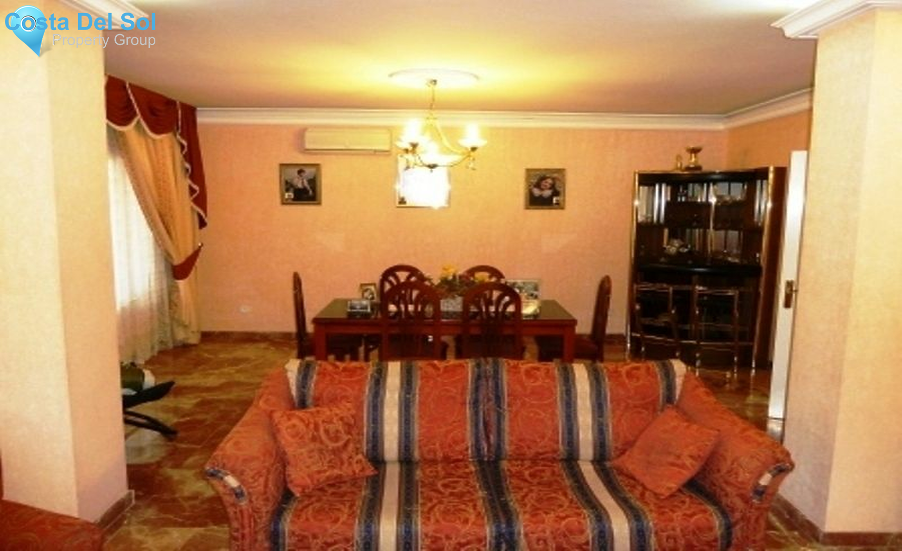 Detached Villa in Alhaurín de la Torre-1221368