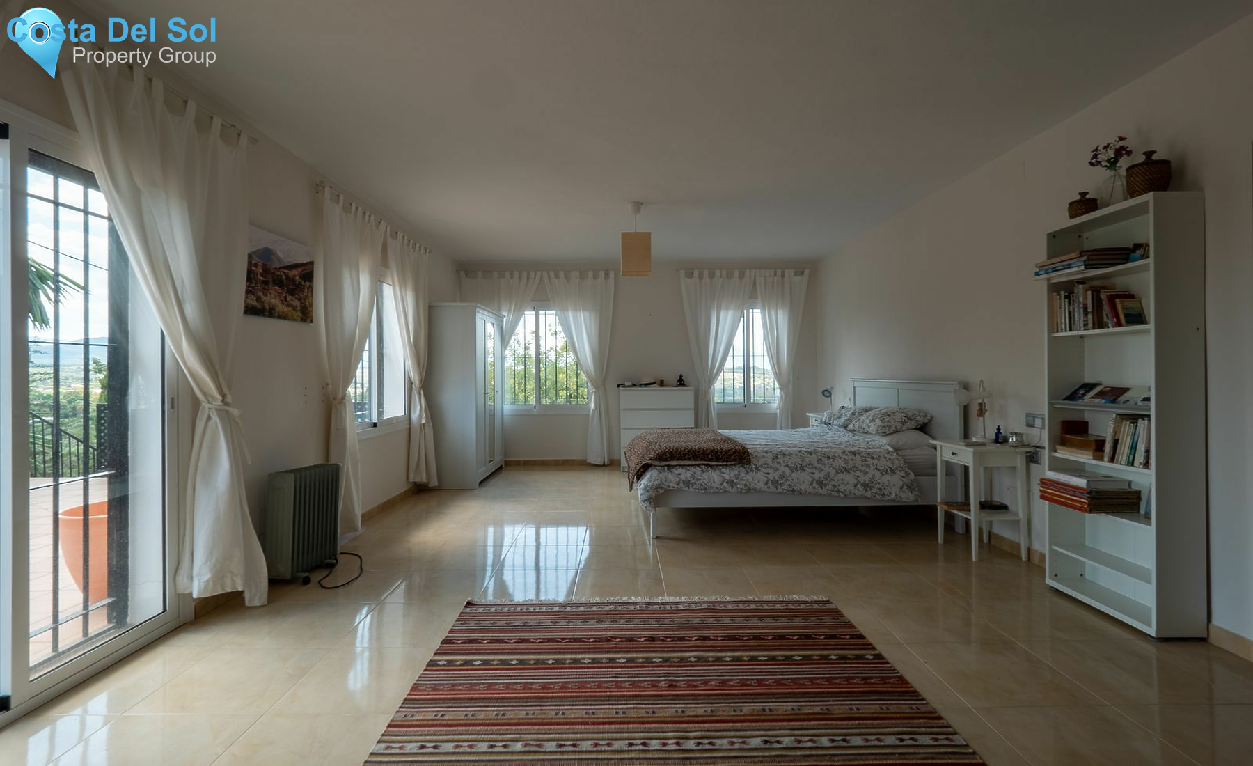 Detached Villa in Alhaurín el Grande-1490593