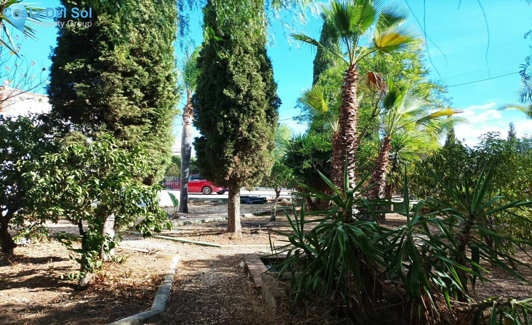 Detached Villa in Alhaurín el Grande-1548336