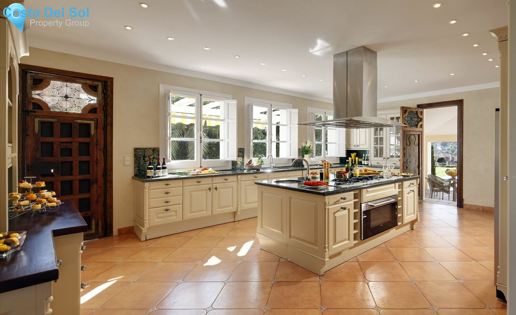 Detached Villa in Aloha-1421953