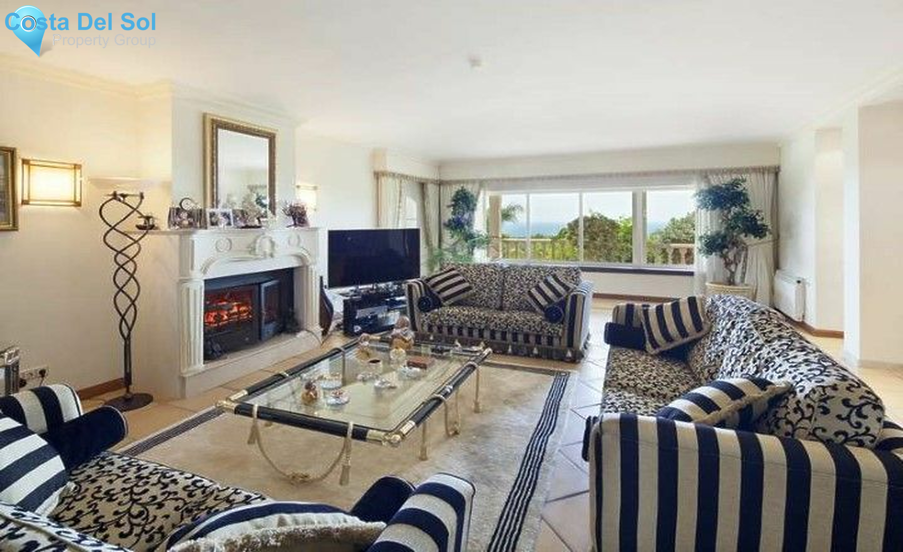 Detached Villa in Altos de los Monteros-1546079