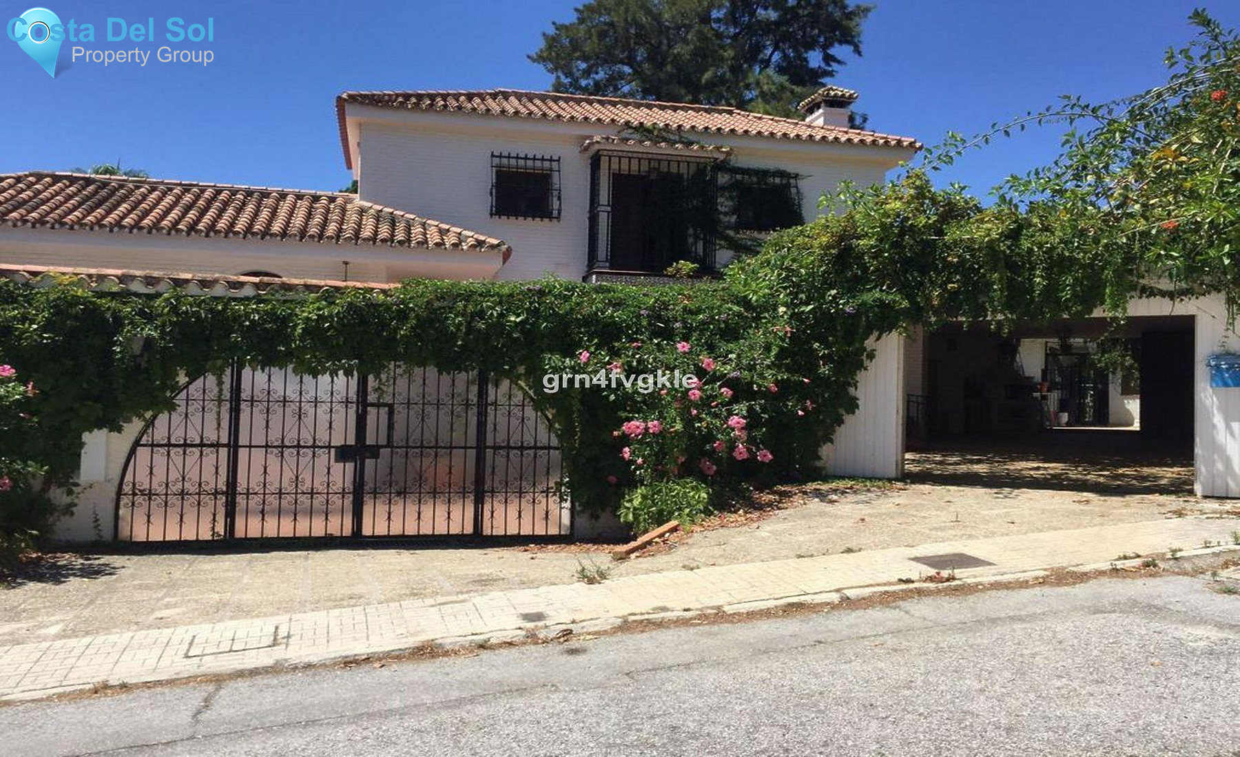 Detached Villa in Churriana-1184067
