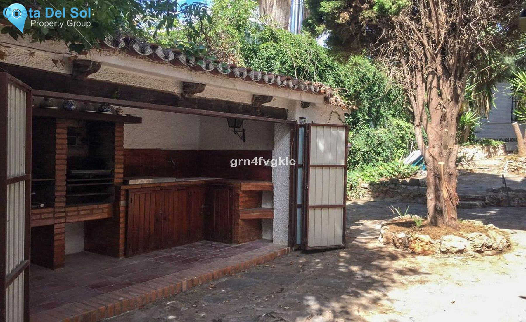Detached Villa in Churriana-1184070