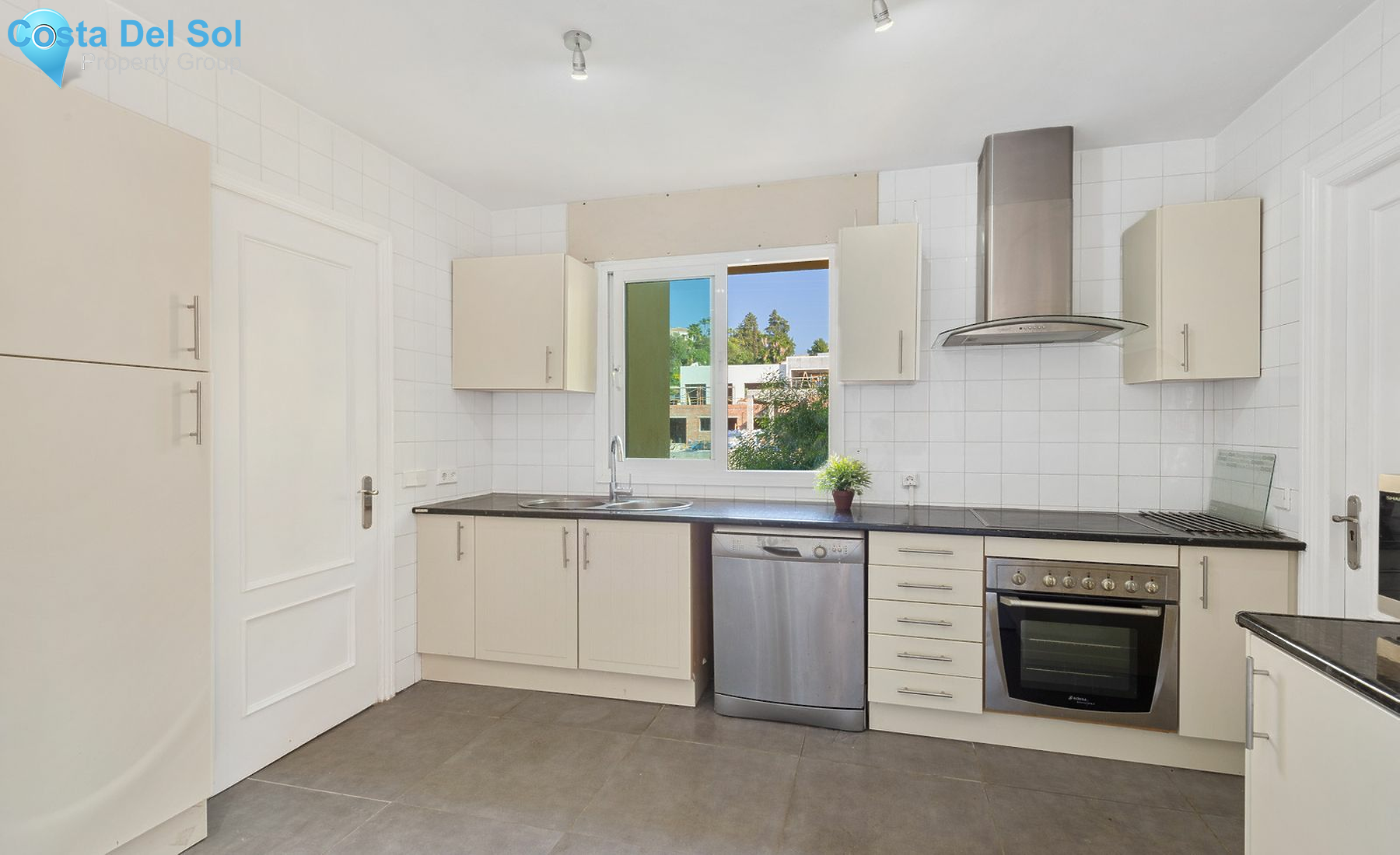 Detached Villa in El Rosario-1170193