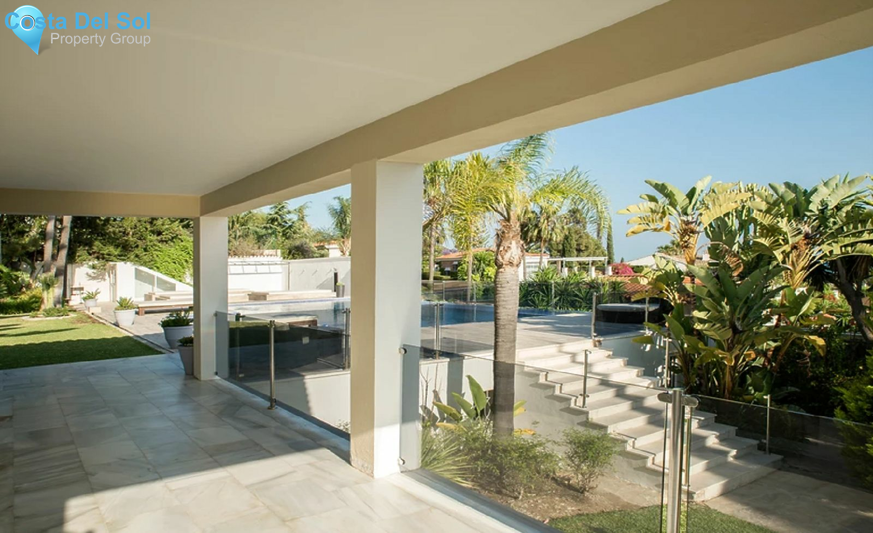 Detached Villa in Elviria-1207158