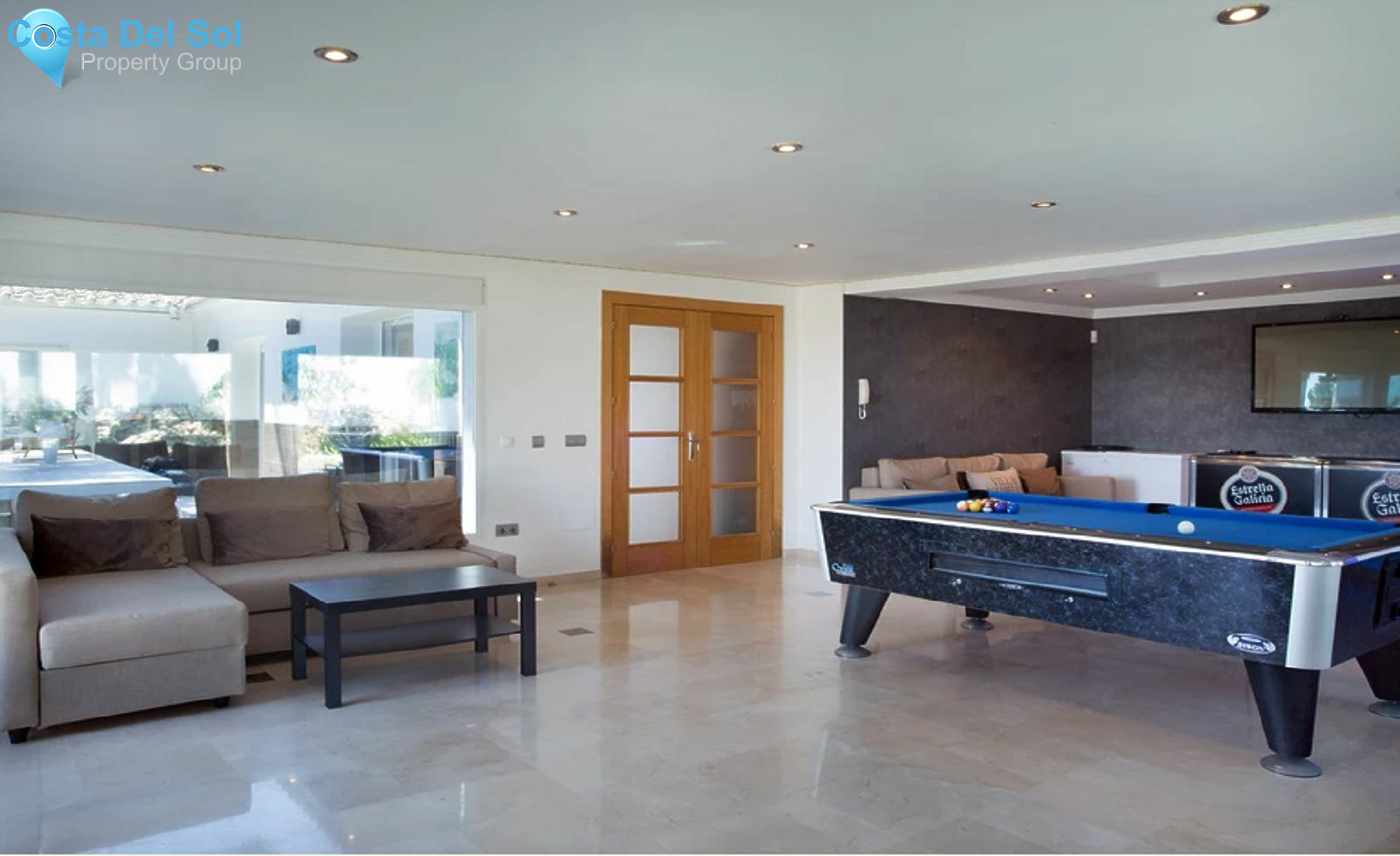 Detached Villa in Elviria-1207168