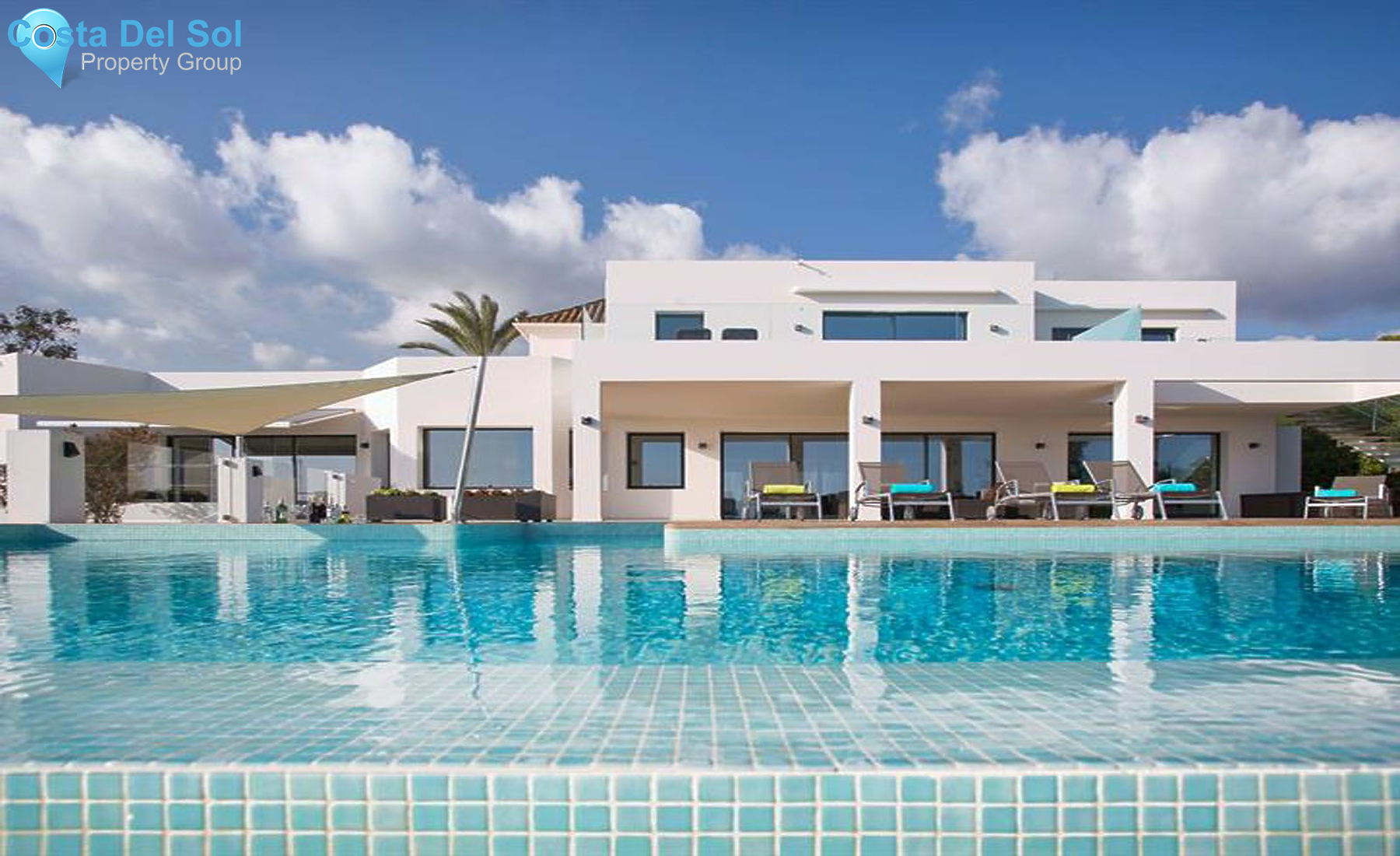 Detached Villa in Elviria-1490806