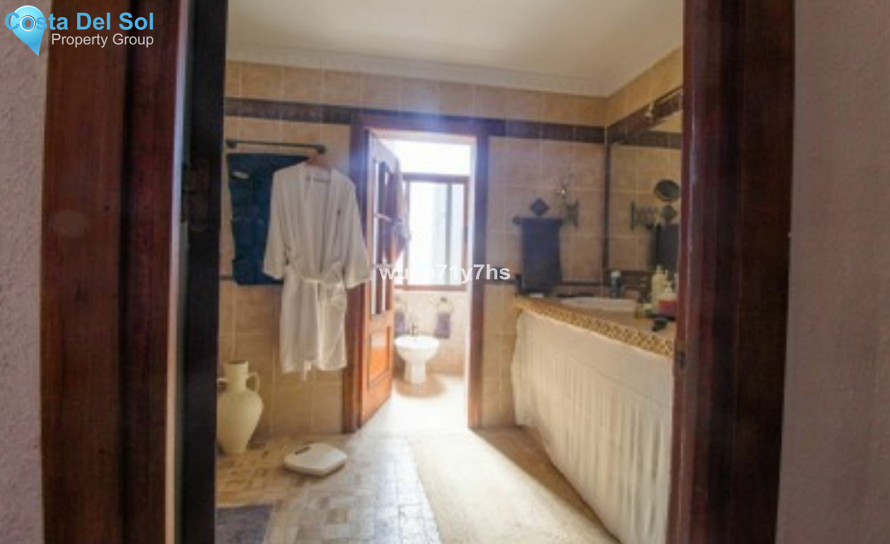 Detached Villa in Fuengirola-1213640