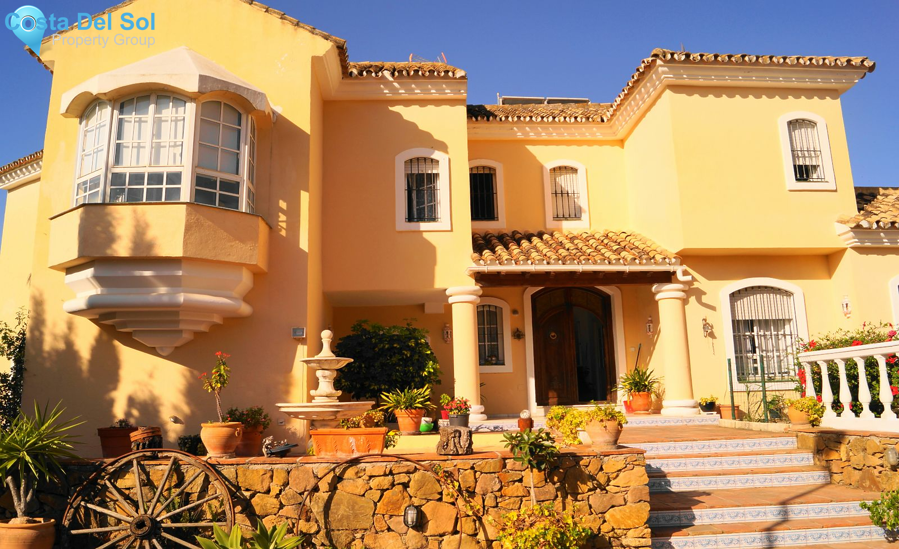 Detached Villa in Marbella-1200085