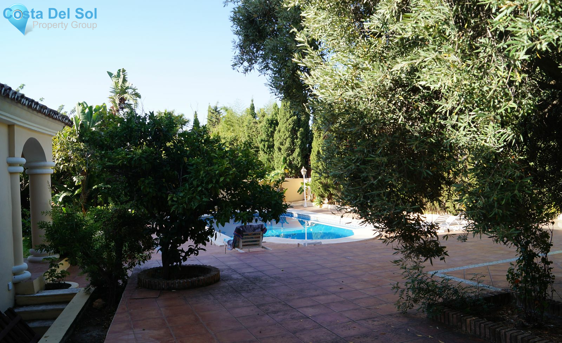 Detached Villa in Marbella-1200089