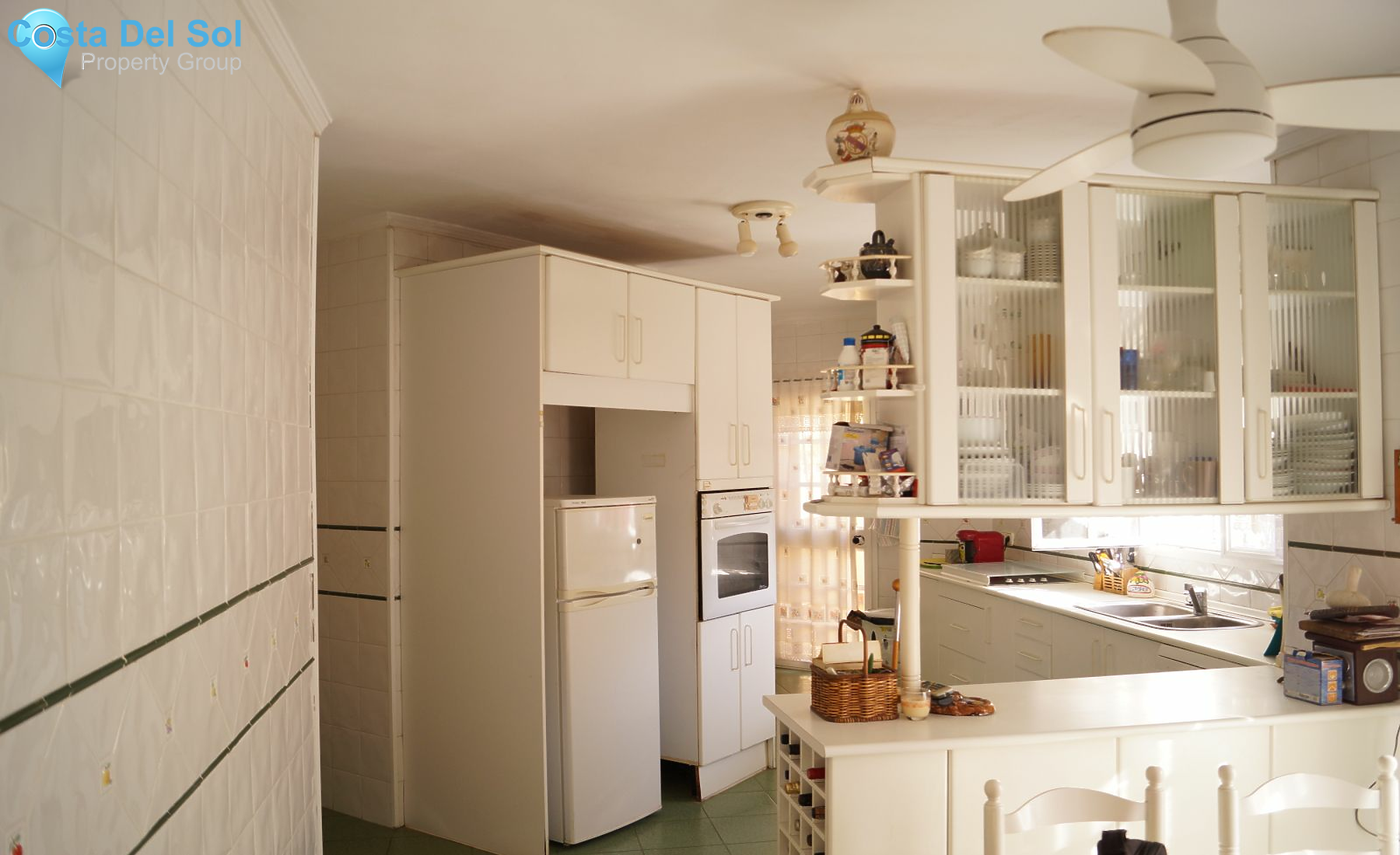 Detached Villa in Marbella-1200093