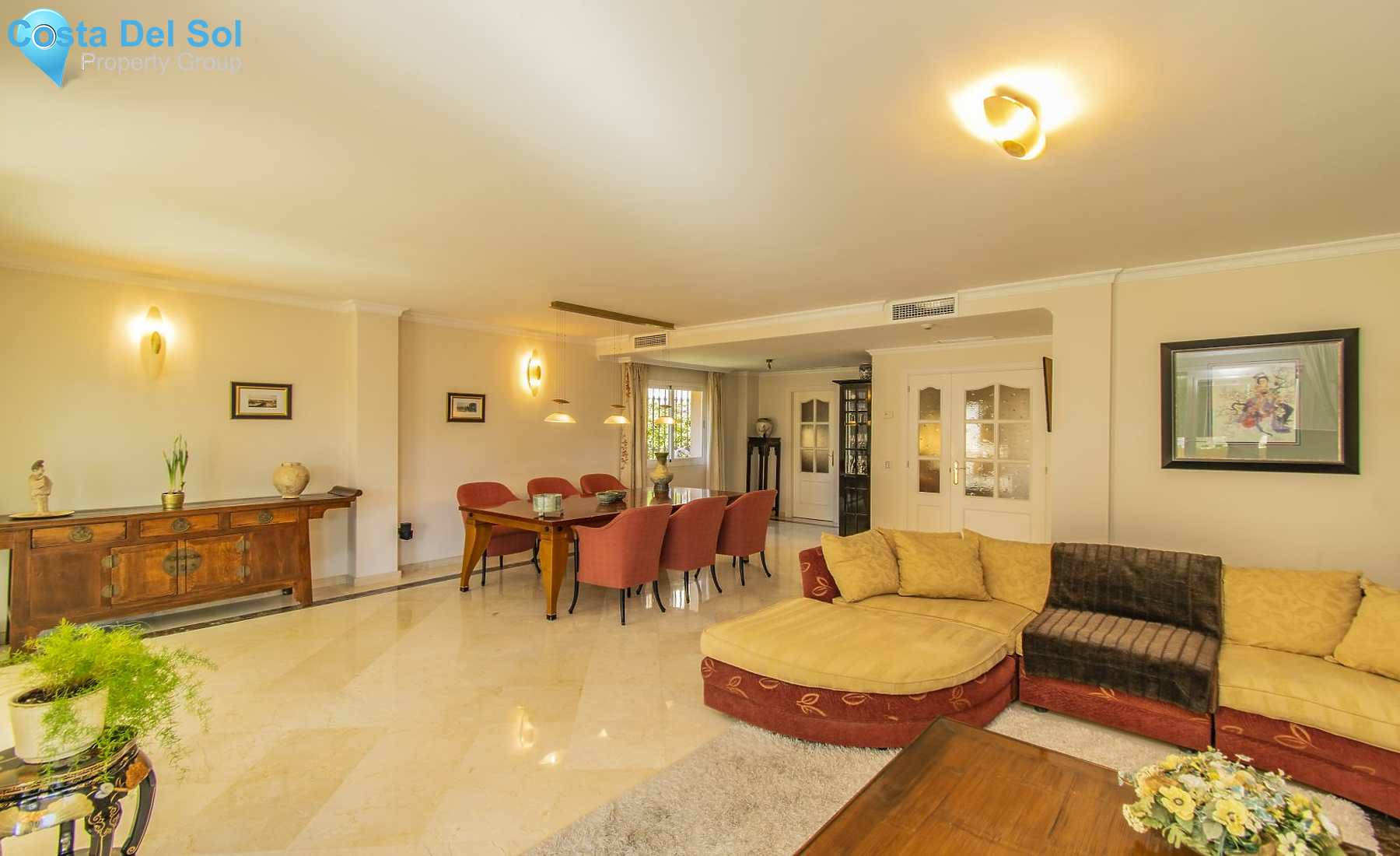 Detached Villa in Marbella-1426958