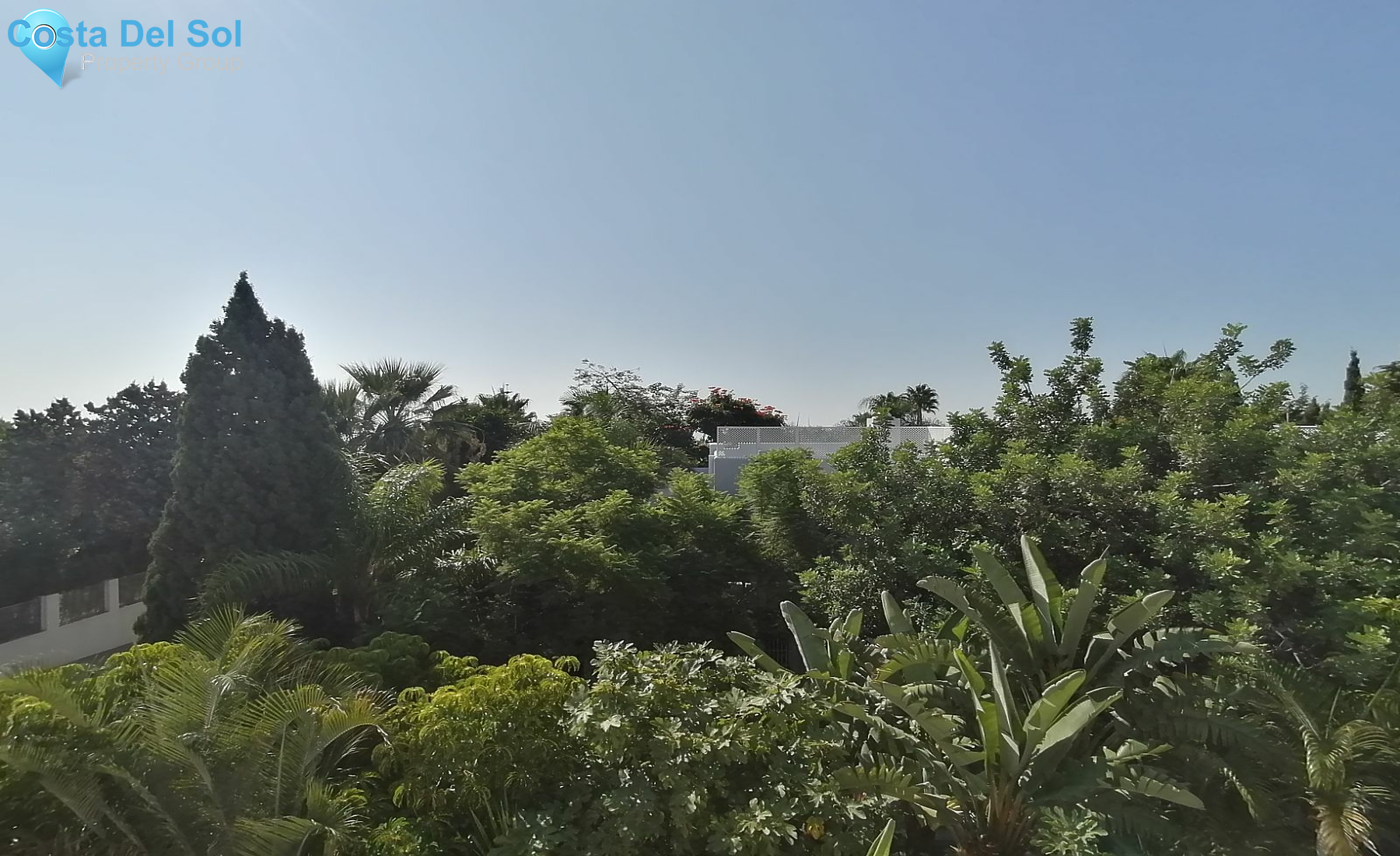 Detached Villa in Marbella-1521016
