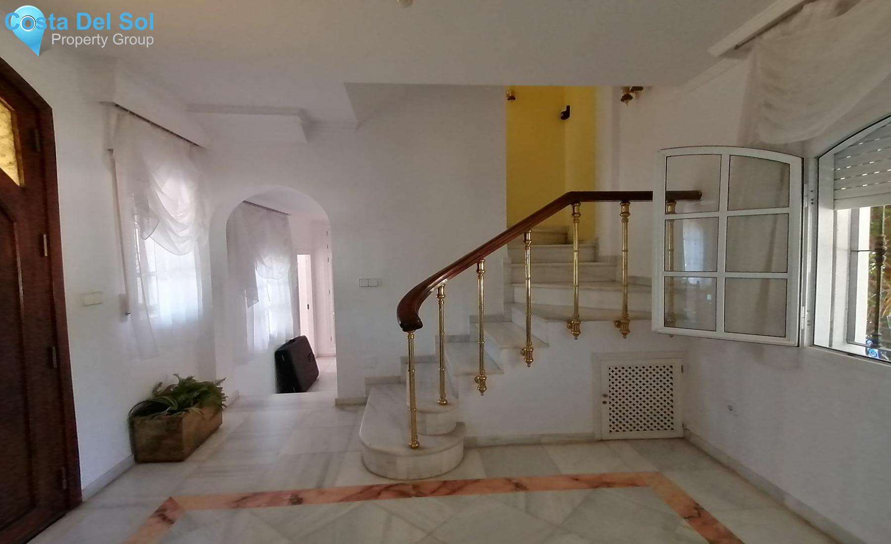 Detached Villa in Marbella-1521017