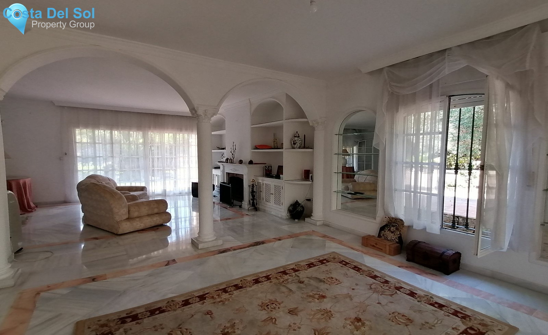 Detached Villa in Marbella-1521019