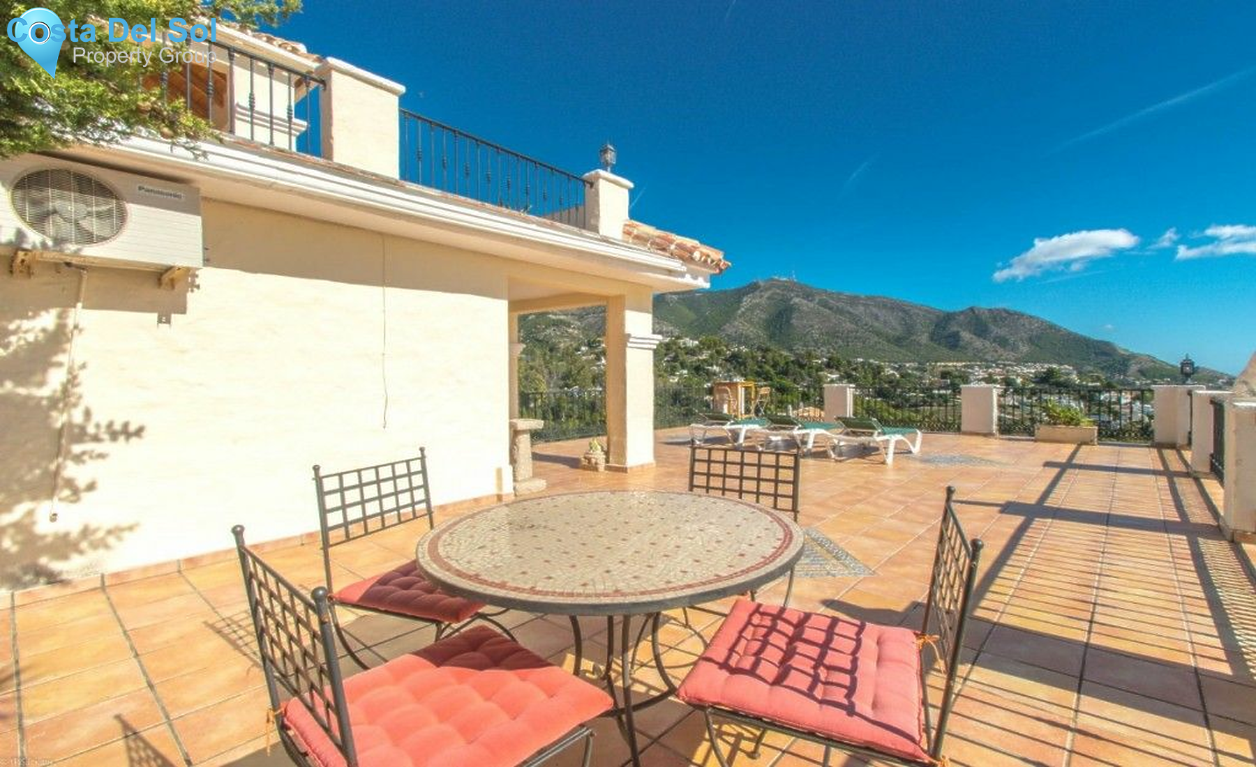 Detached Villa in Mijas-1195877