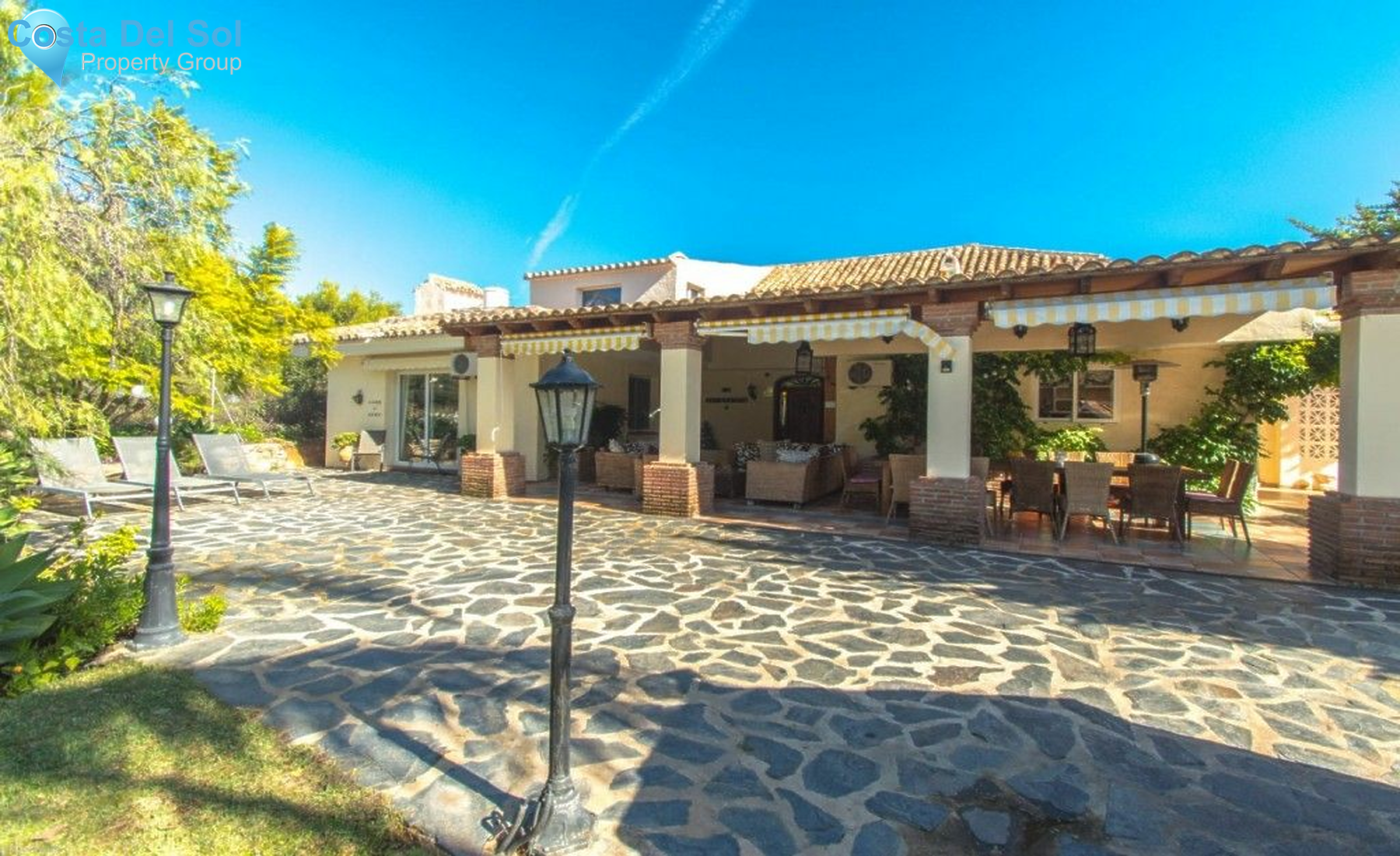 Detached Villa in Mijas-1195880