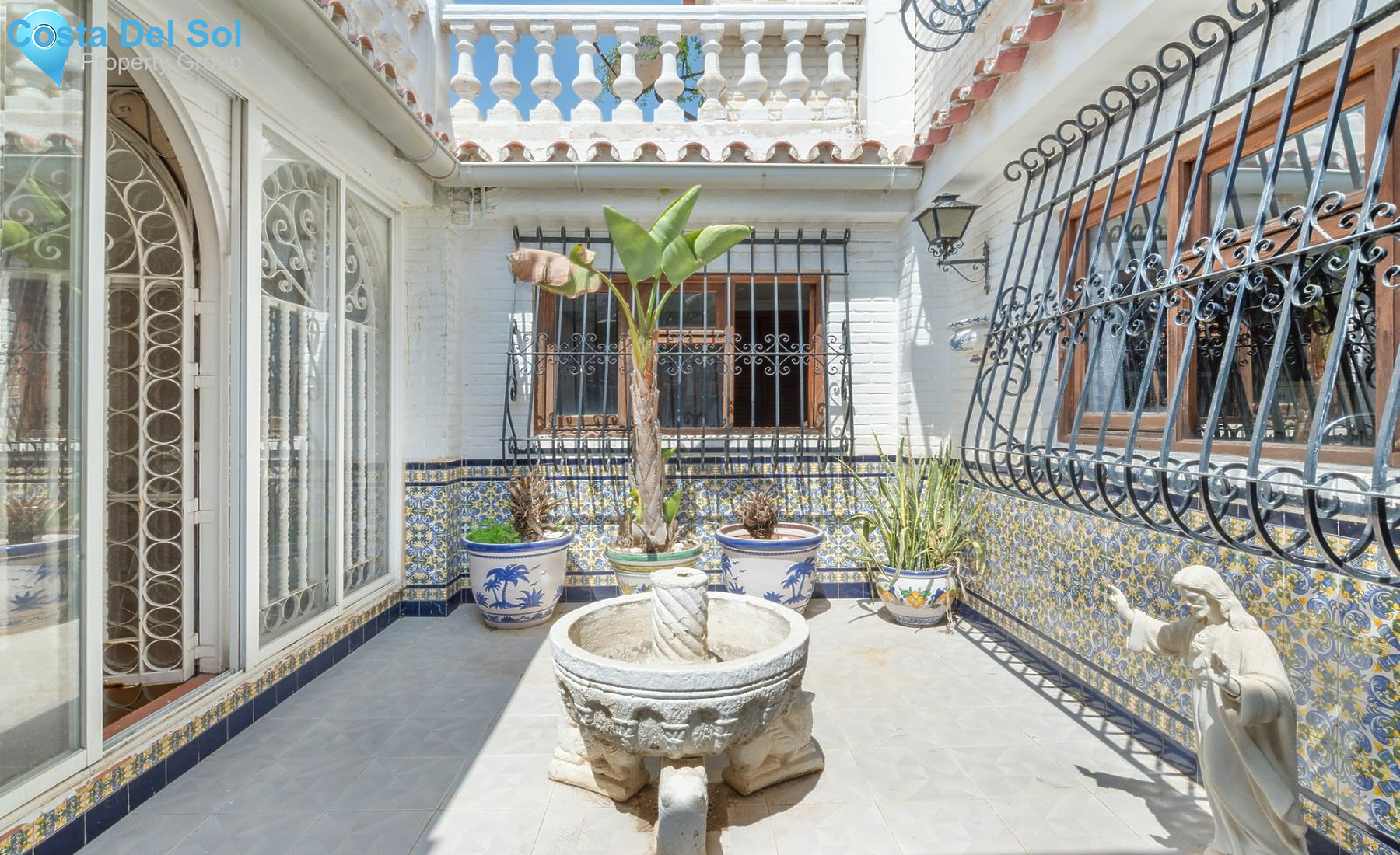 Detached Villa in Málaga-1450452