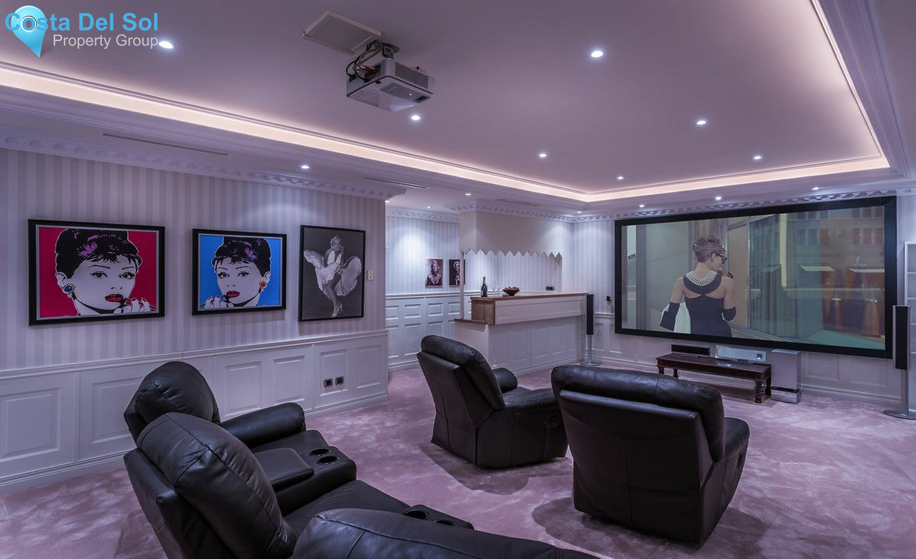 Detached Villa in Nueva Andalucía-1134312