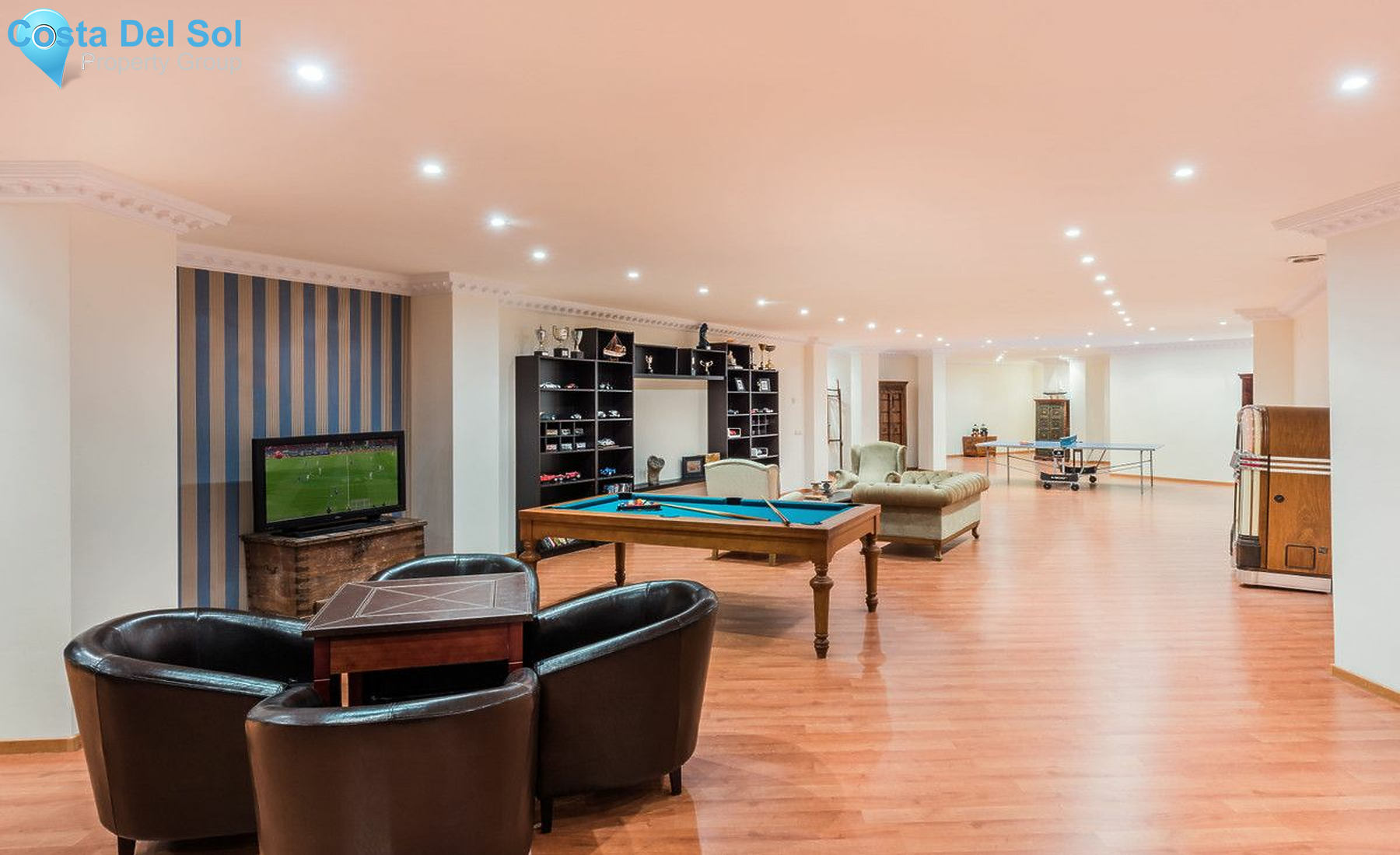 Detached Villa in Nueva Andalucía-1134317