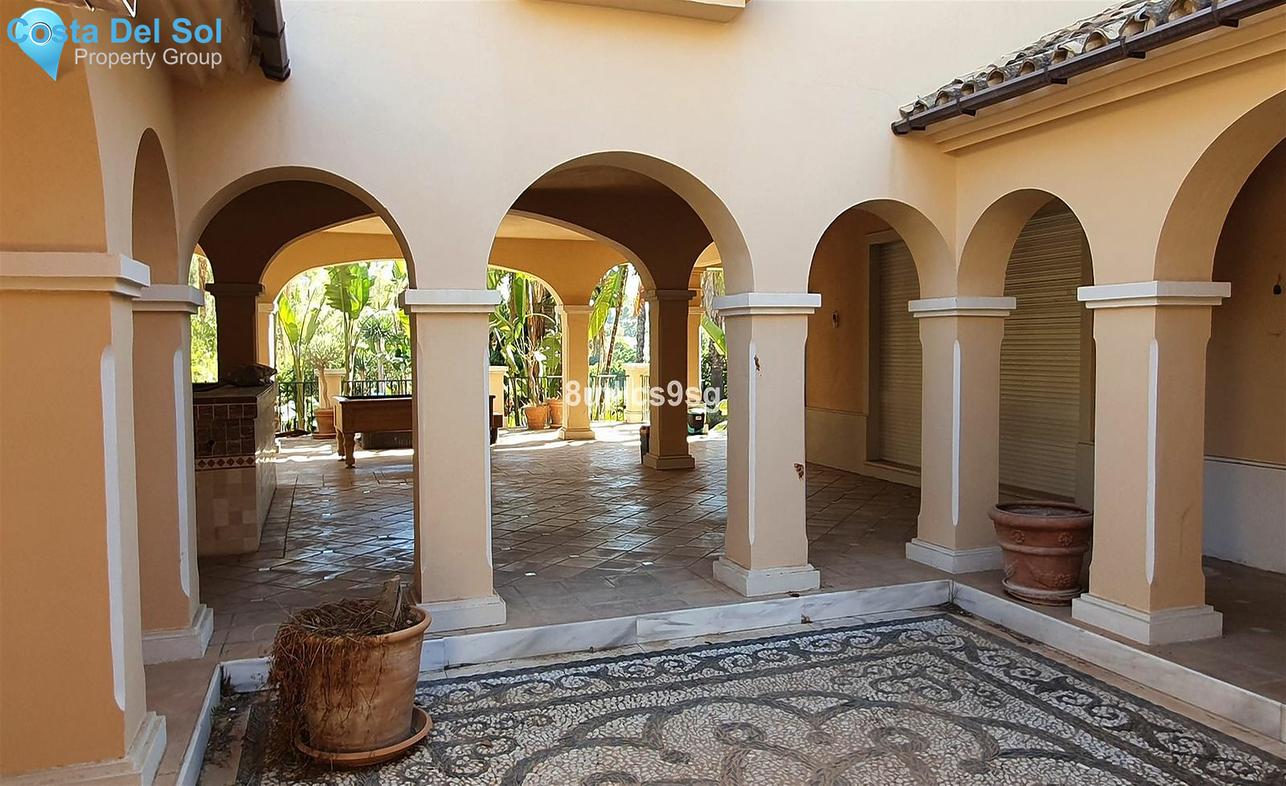 Detached Villa in Nueva Andalucía-1554069