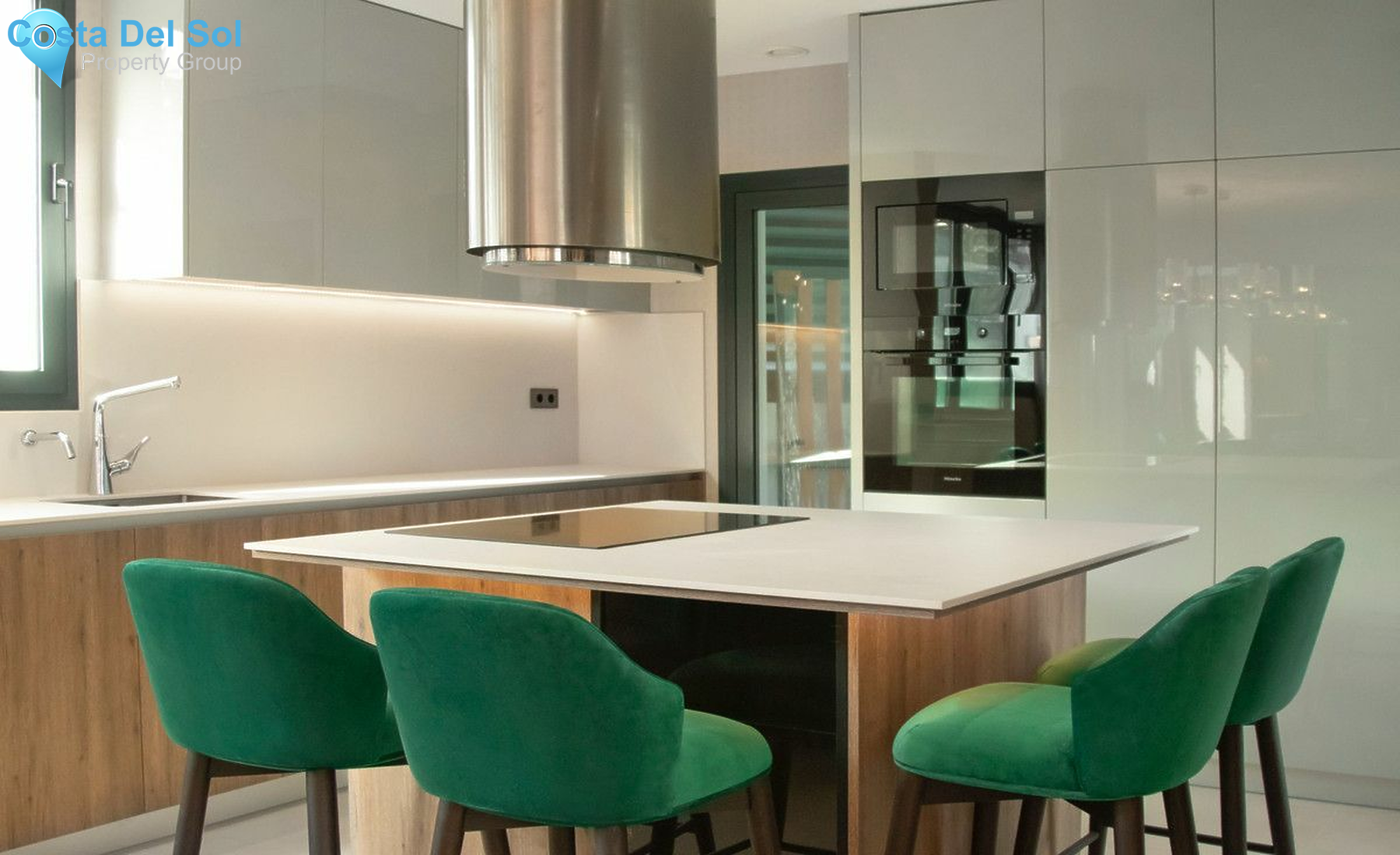 Detached Villa in Puerto Banús-1163296