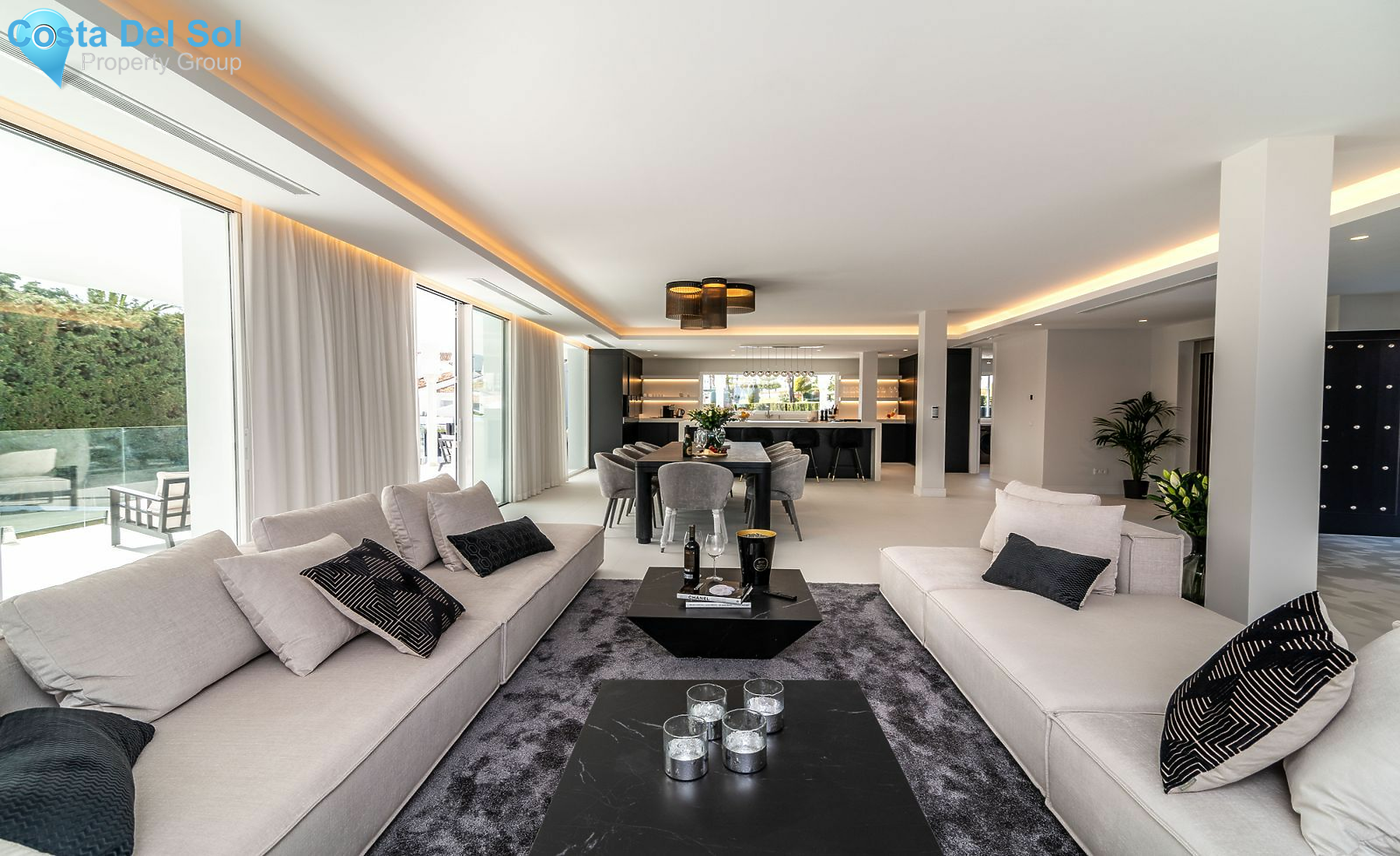 Detached Villa in Puerto Banús