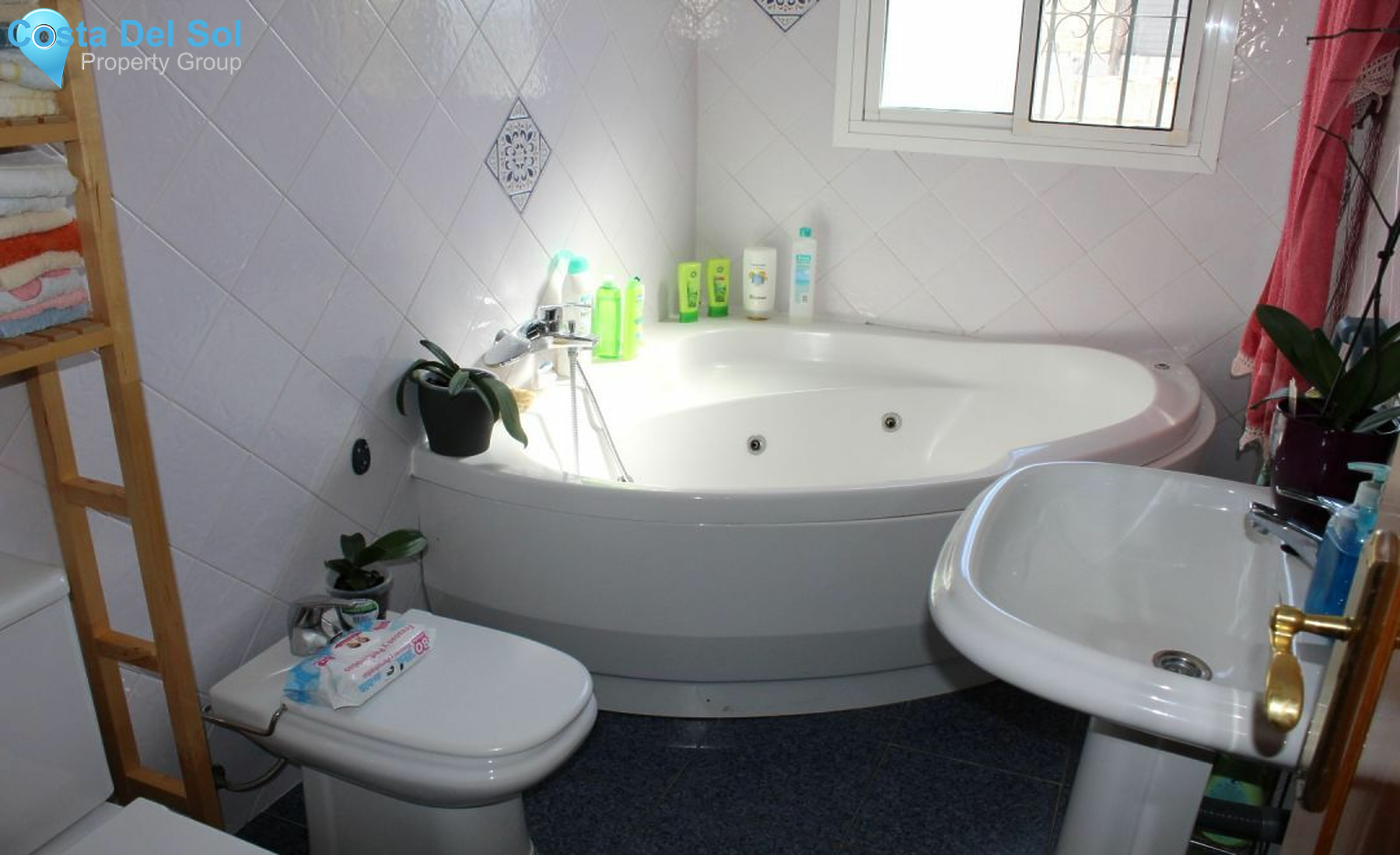 Detached Villa in Rincón de la Victoria-1205467
