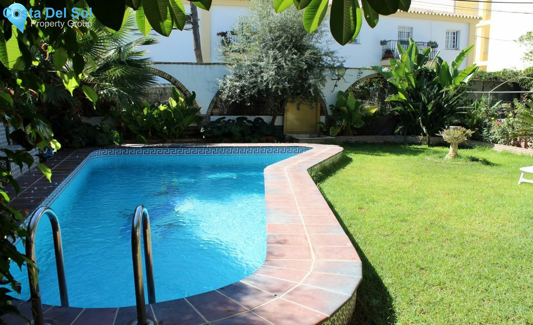 Detached Villa in Rincón de la Victoria-1205455