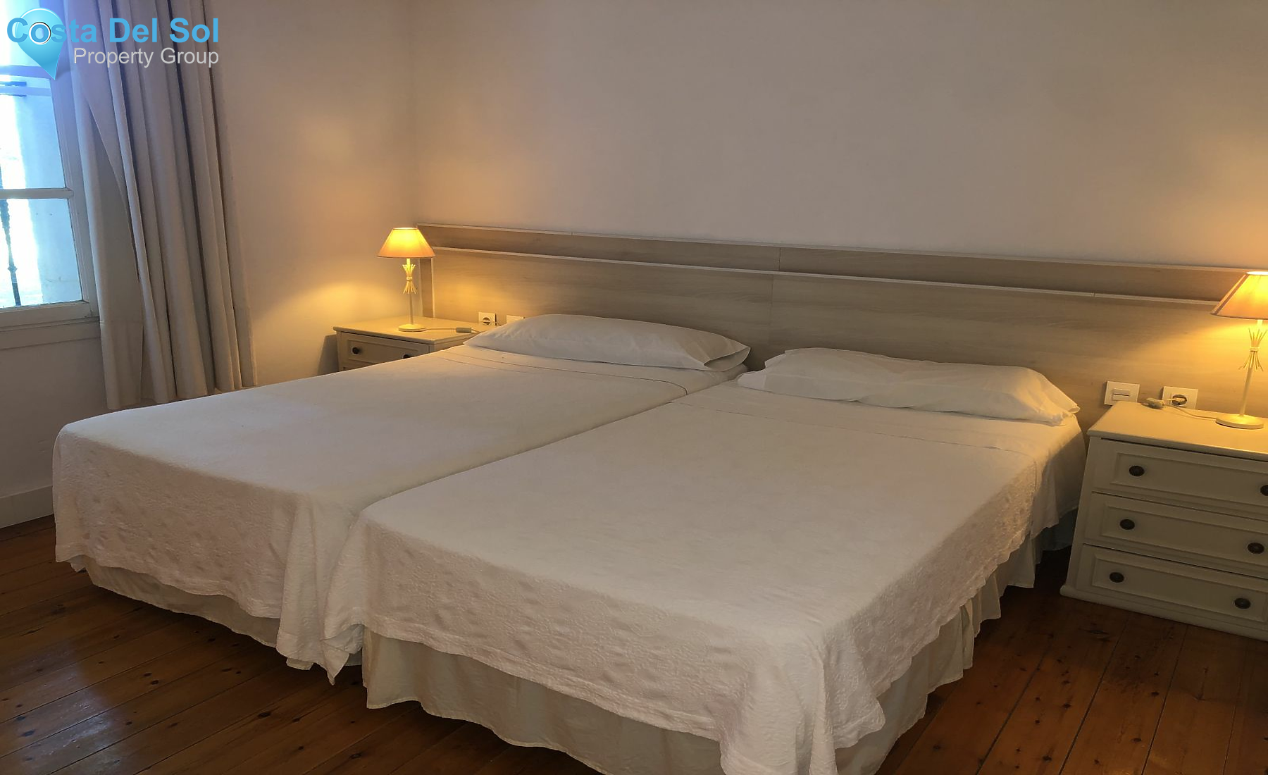 Detached Villa in The Golden Mile-1151913