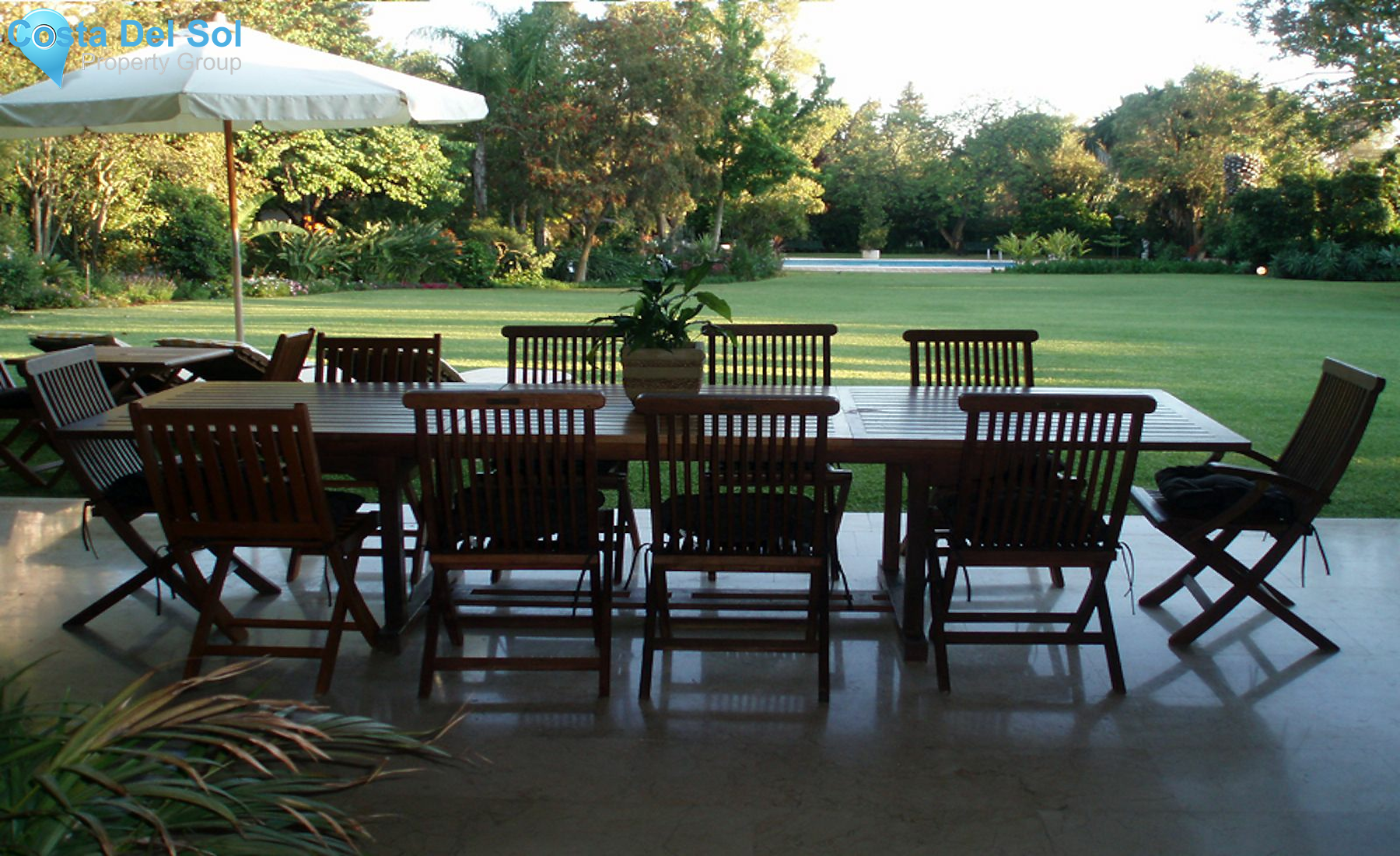 Detached Villa in The Golden Mile-1151897