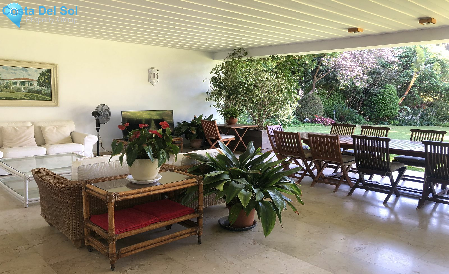 Detached Villa in The Golden Mile-1151899